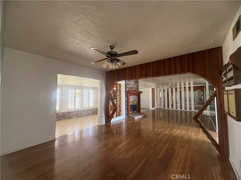 San Bernardino, California, 92404, United States, 3 Bedrooms Bedrooms, ,2 BathroomsBathrooms,Residential,For Sale,1955291