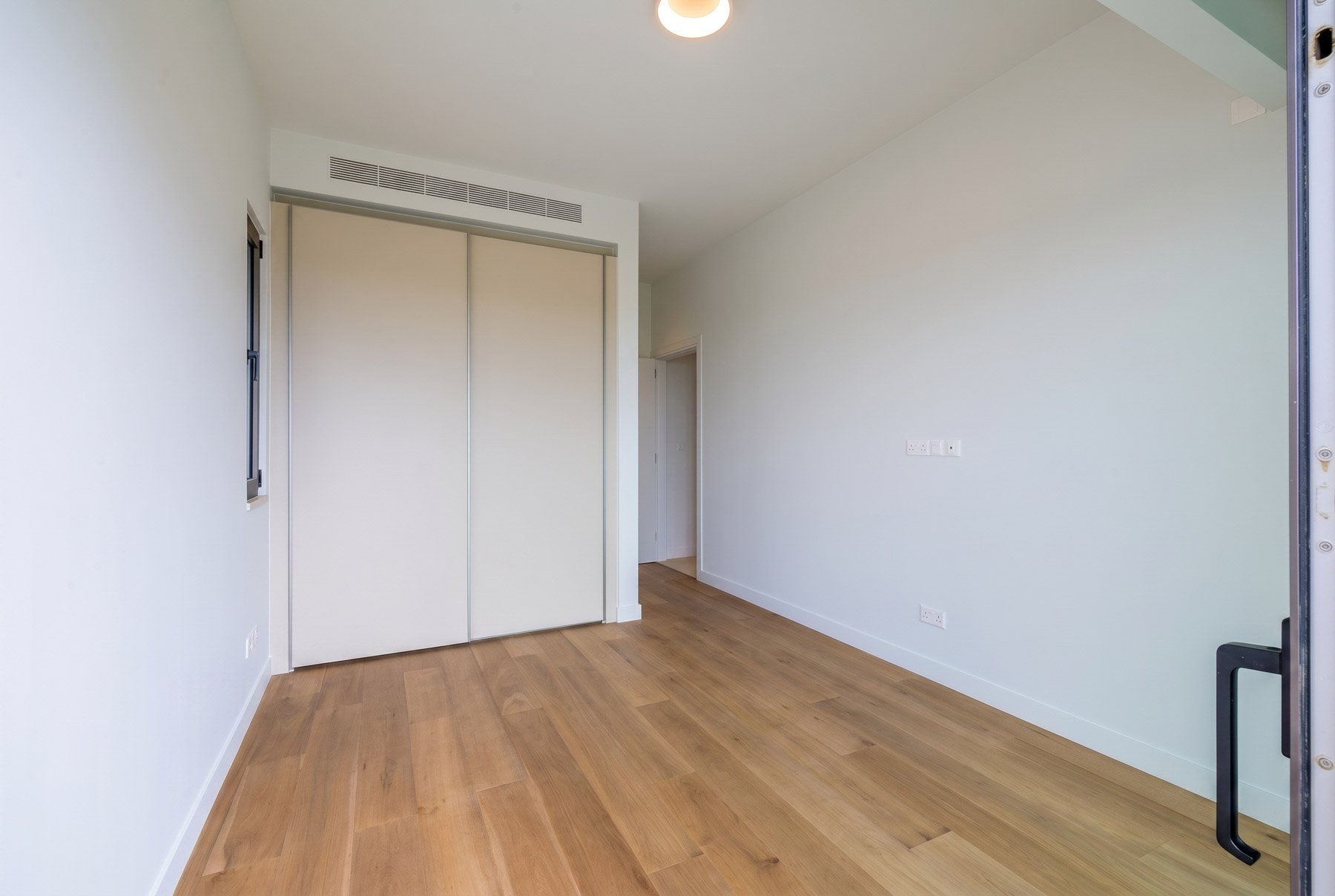  Brand-New 2-Bedroom Apartment with Golf-Course Views in Limassol Greens - 物件實景