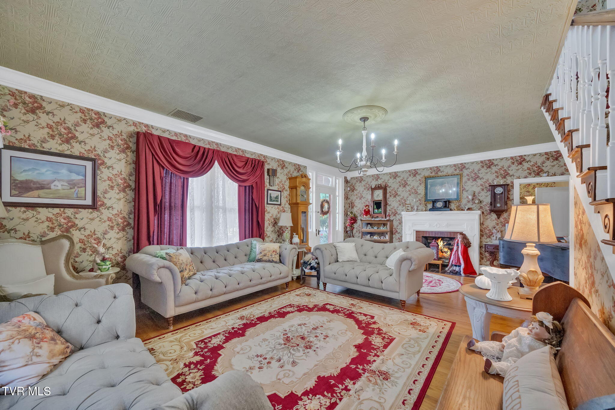 Roan Mountain, Tennessee, 37687, United States, 4 Bedrooms Bedrooms, ,2 BathroomsBathrooms,Residential,For Sale,2010992