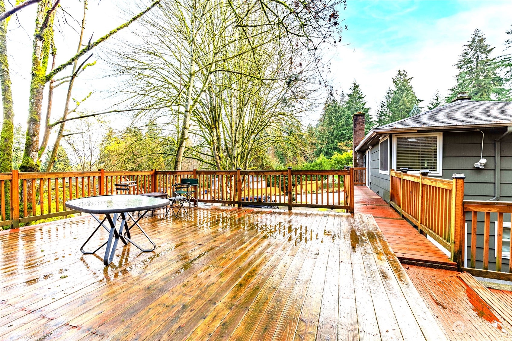 Tukwila, Washington, 98188, United States, 5 Bedrooms Bedrooms, ,2 BathroomsBathrooms,Residential,For Sale,1935805