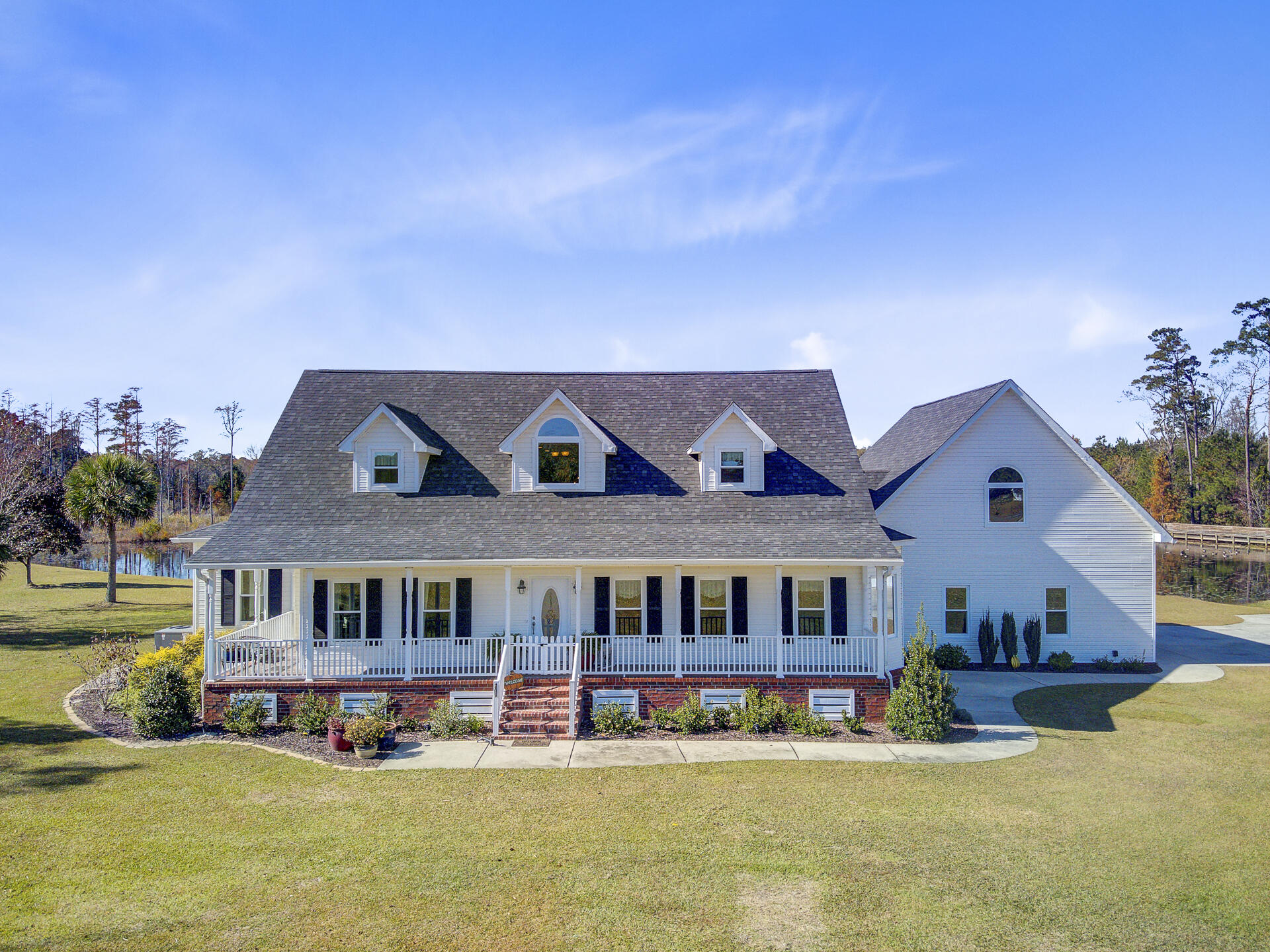 Cross, South Carolina, 29436, United States, 4 Bedrooms Bedrooms, ,3 BathroomsBathrooms,Residential,For Sale,1992832