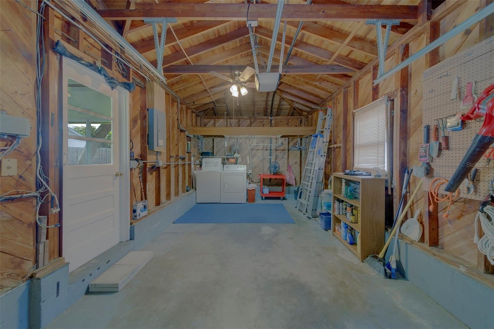 CLEARWATER, Florida, 33755, United States, 2 Bedrooms Bedrooms, ,1 BathroomBathrooms,Residential,For Sale,1976498