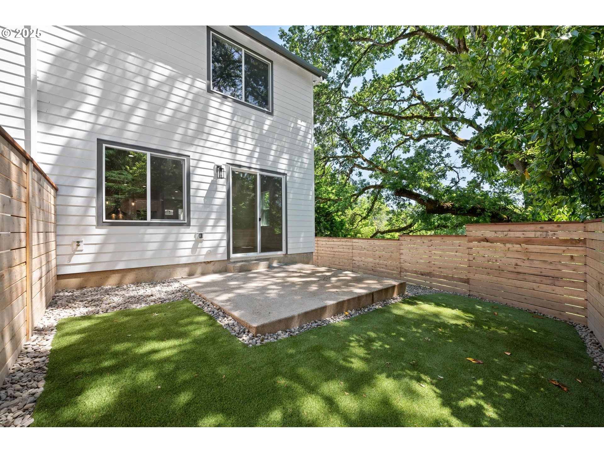 Tigard, Oregon, 97224, United States, 3 Bedrooms Bedrooms, ,2 BathroomsBathrooms,Residential,For Sale,1837175