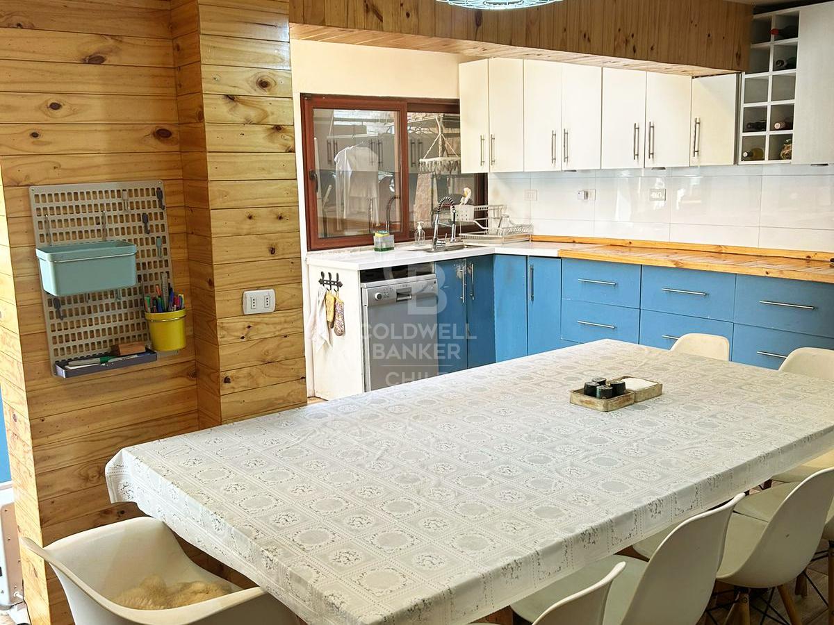 Lo Barnechea, Chile, 6 Bedrooms Bedrooms, ,6 BathroomsBathrooms,Residential,For Sale,1956679