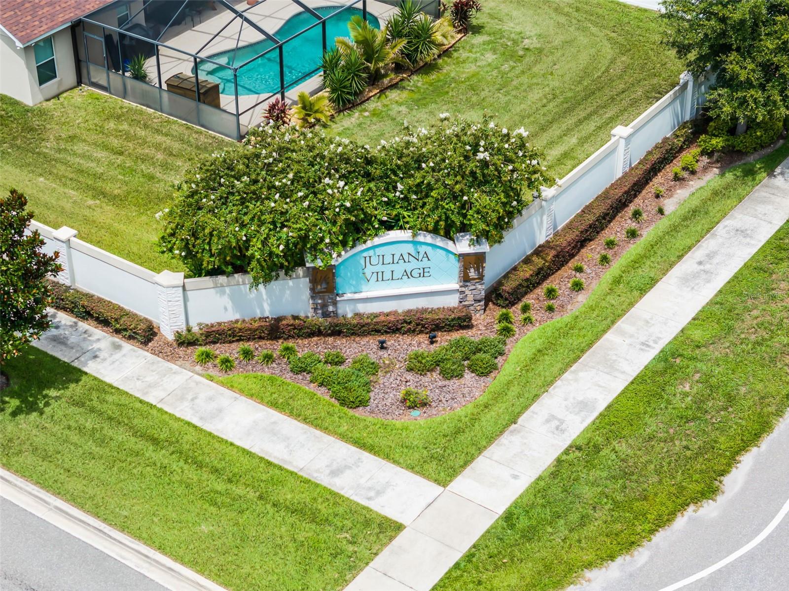 AUBURNDALE, Florida, 33823, United States, 4 Bedrooms Bedrooms, ,3 BathroomsBathrooms,Residential,For Sale,1899734