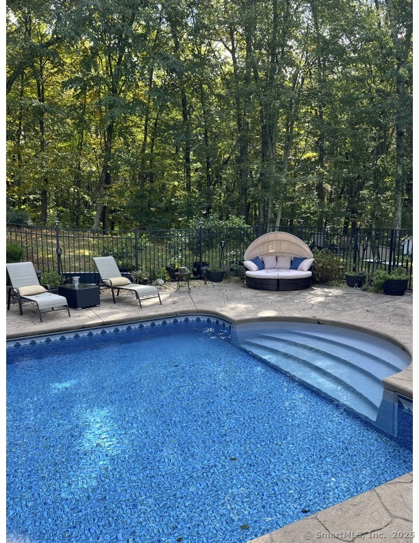 Monroe, Connecticut, 06468, United States, 5 Bedrooms Bedrooms, ,4 BathroomsBathrooms,Residential,For Sale,1744682