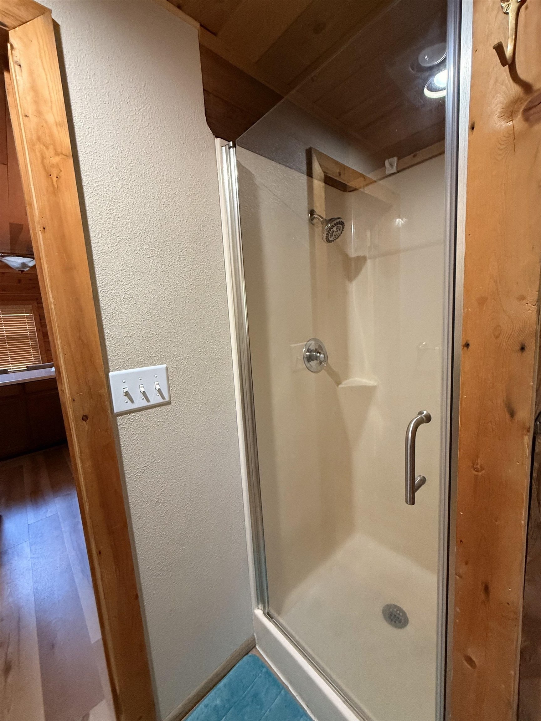 Tahoma, California, 96142, United States, 2 Bedrooms Bedrooms, ,1 BathroomBathrooms,Residential,For Sale,1848171