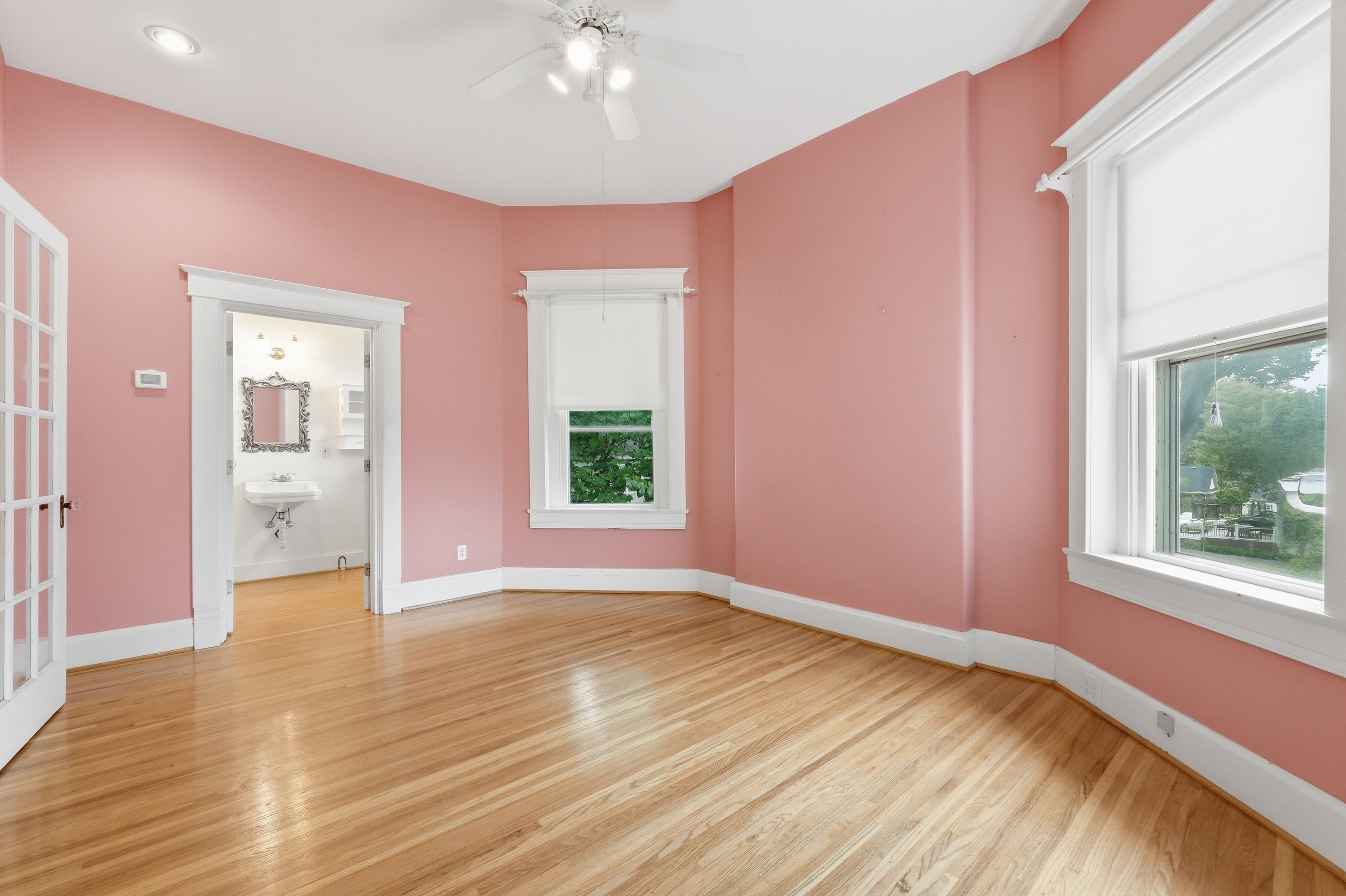  2037 Tyler Lane, Louisville, KY 40205 - 物件實景