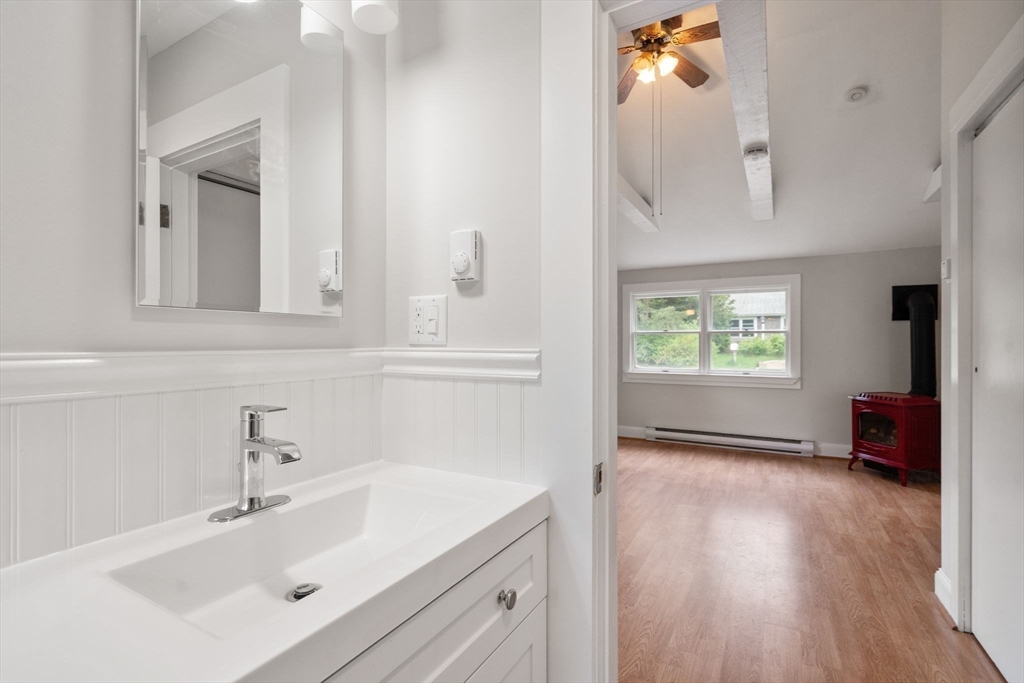 Barnstable, Massachusetts, 02601, United States, 4 Bedrooms Bedrooms, ,3 BathroomsBathrooms,Residential,For Sale,1826460