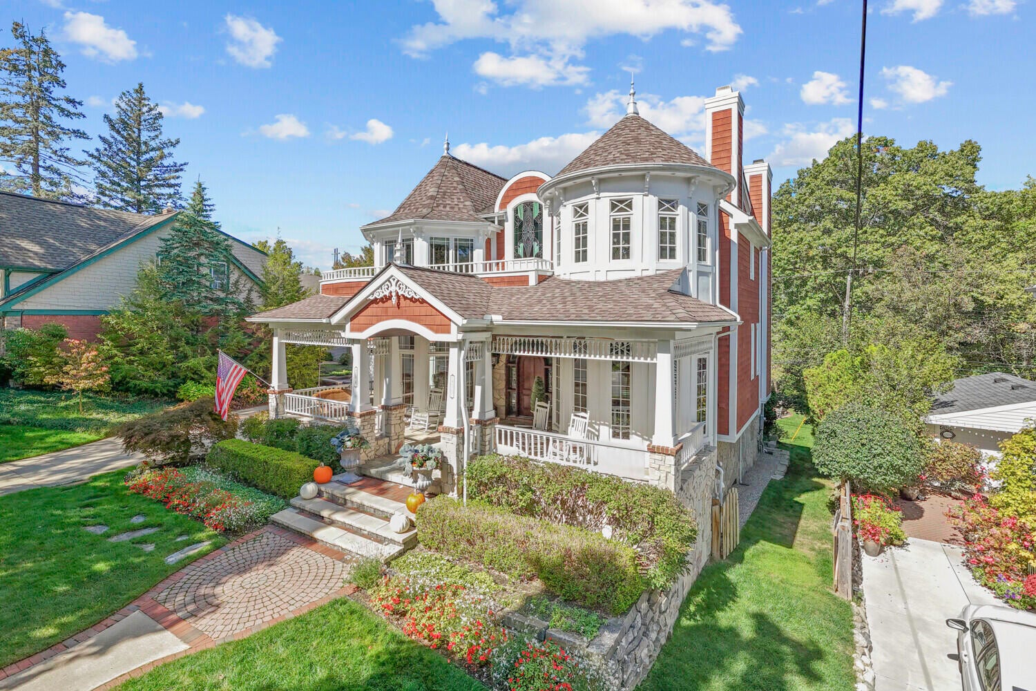 Northville, Michigan, 48167, United States, 4 Bedrooms Bedrooms, ,7 BathroomsBathrooms,Residential,For Sale,1991928