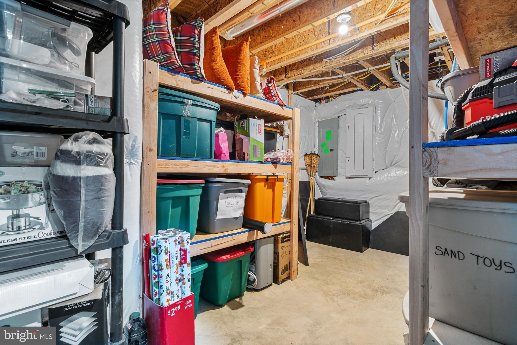 White Plains, Maryland, 20695, United States, 5 Bedrooms Bedrooms, ,5 BathroomsBathrooms,Residential,For Sale,1921773