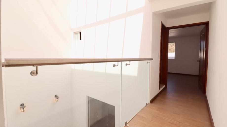Tariacuri, Pátzcuaro, Michoacán de Ocampo, 61608, Mexico, 3 Bedrooms Bedrooms, ,2 BathroomsBathrooms,Residential,For Sale,Tariacuri,1461330