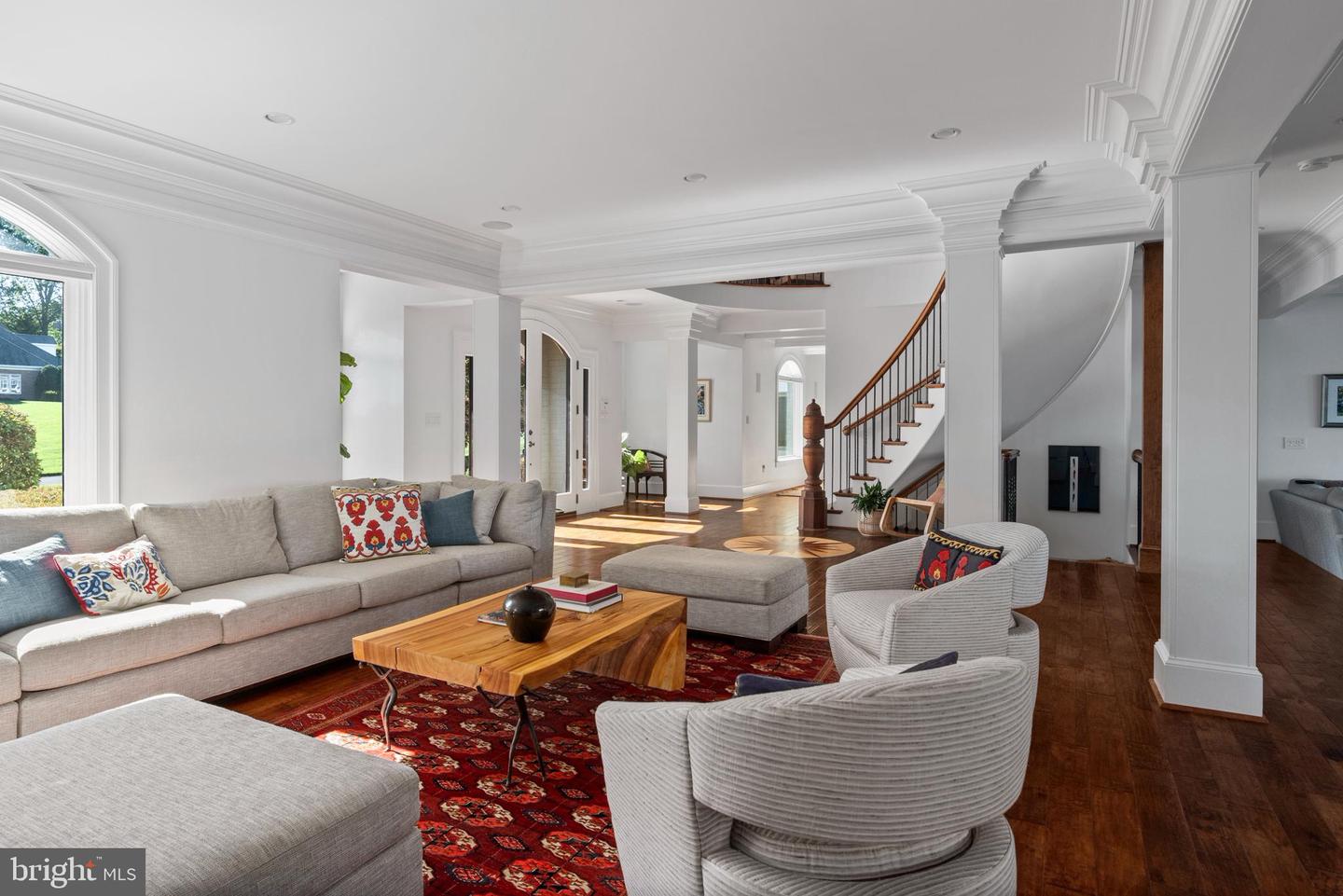 Annapolis, Maryland, 21401, United States, 6 Bedrooms Bedrooms, ,9 BathroomsBathrooms,Residential,For Sale,1744744