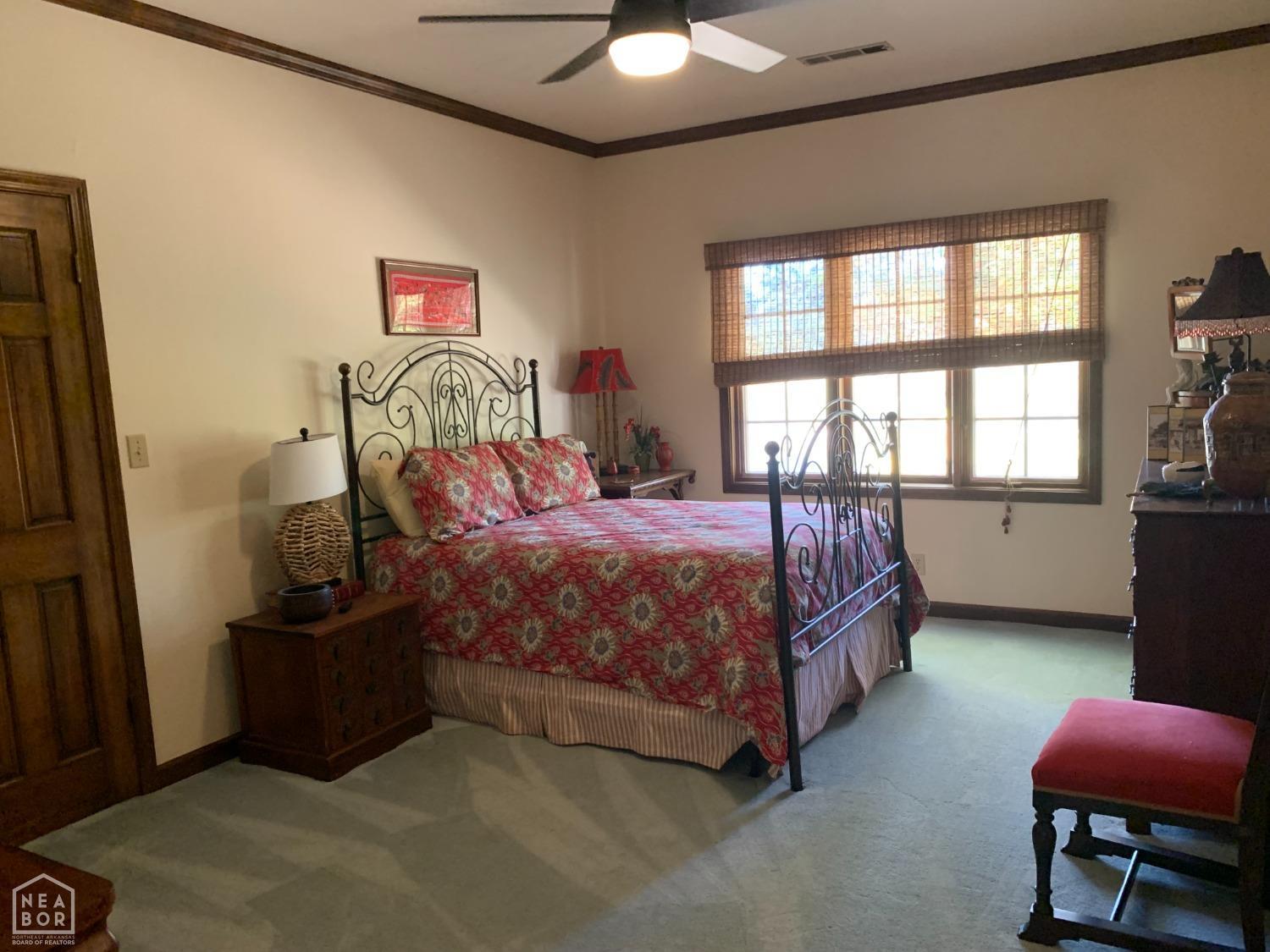 Wynne, Arkansas, 72396, United States, 4 Bedrooms Bedrooms, ,5 BathroomsBathrooms,Residential,For Sale,1979958