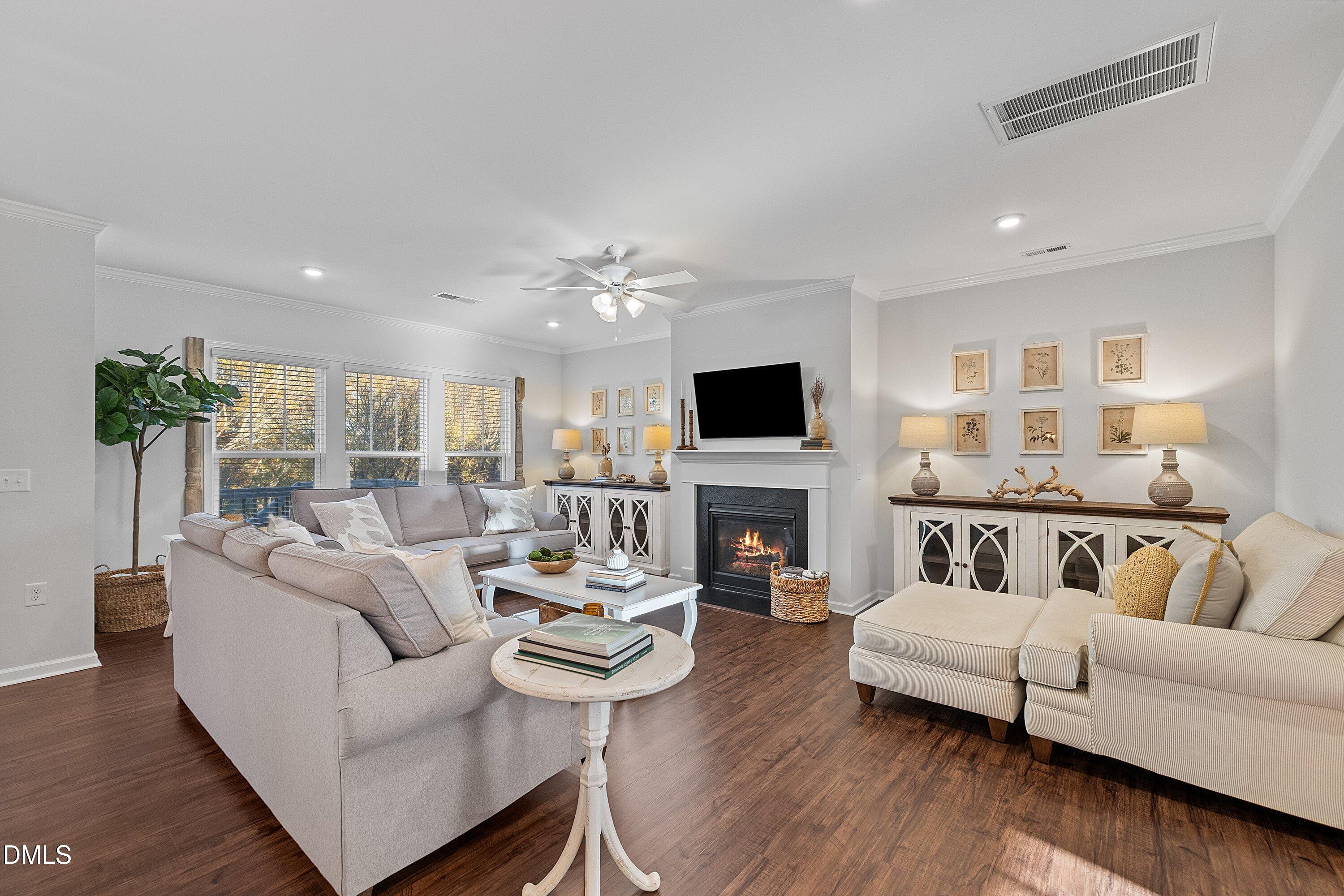 Wake Forest, North Carolina, 27587, United States, 4 Bedrooms Bedrooms, ,3 BathroomsBathrooms,Residential,For Sale,1994792