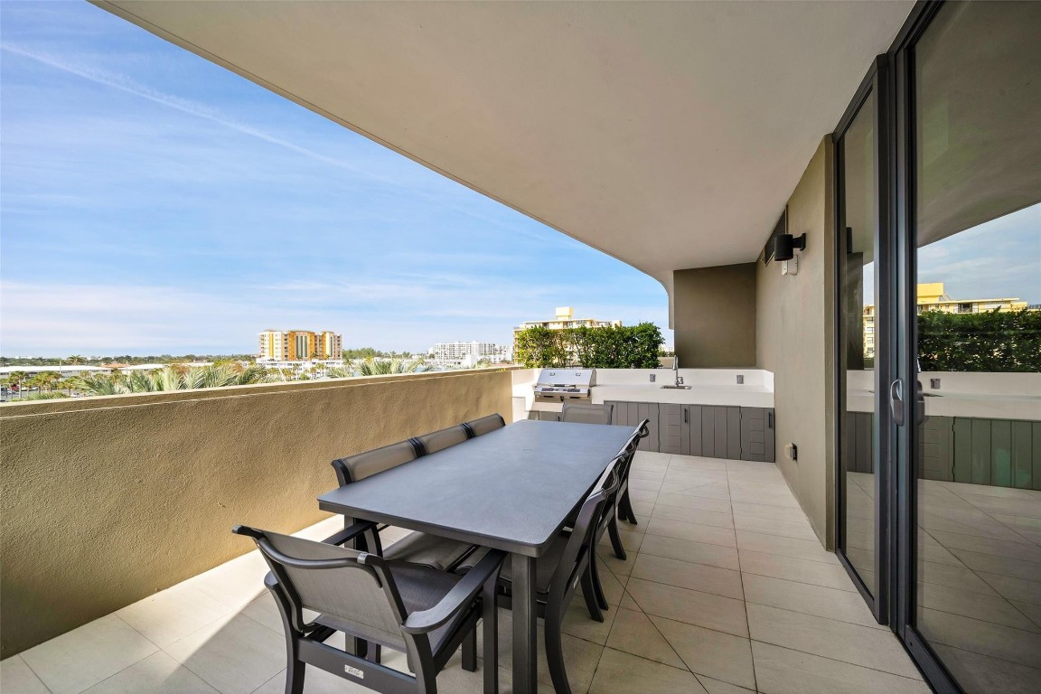 Pompano Beach, Florida, 33062, United States, 3 Bedrooms Bedrooms, ,3 BathroomsBathrooms,Residential,For Sale,1810568