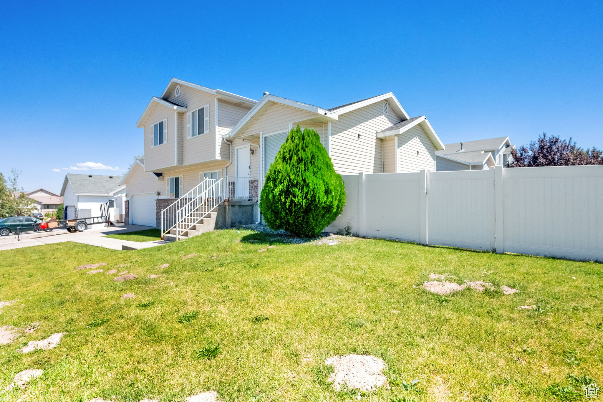 Salt Lake City, Utah, 84118, United States, 5 Bedrooms Bedrooms, ,3 BathroomsBathrooms,Residential,For Sale,1947588