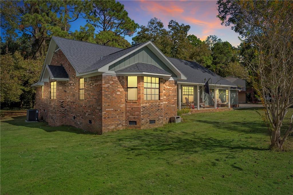 Grand Bay, Alabama, 36541, United States, 5 Bedrooms Bedrooms, ,3 BathroomsBathrooms,Residential,For Sale,2000990