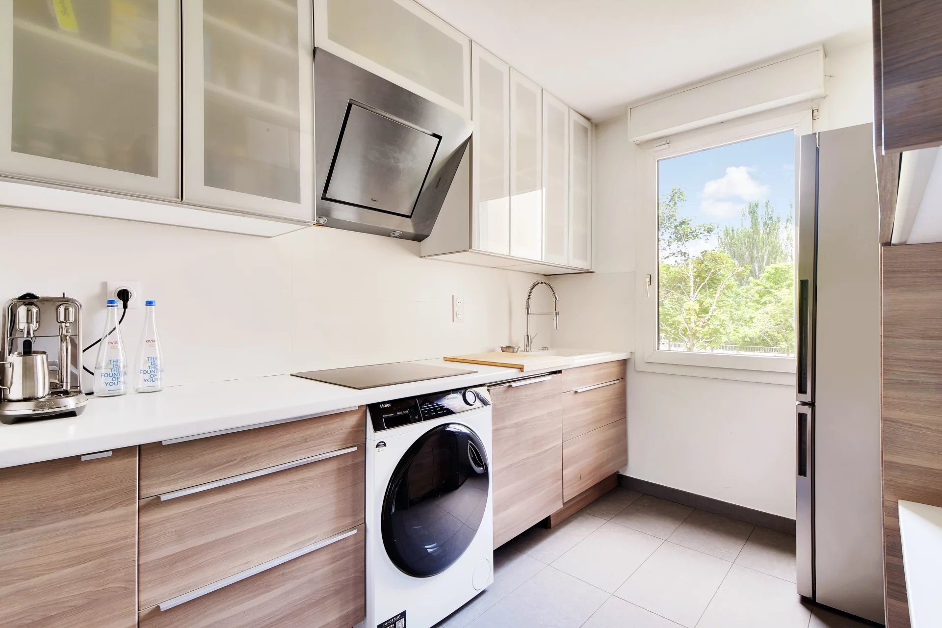 Issy-les-Moulineaux, Île-de-France, 92130, FR, 3 Bedrooms Bedrooms, ,2 BathroomsBathrooms,Residential,For Sale,1867737