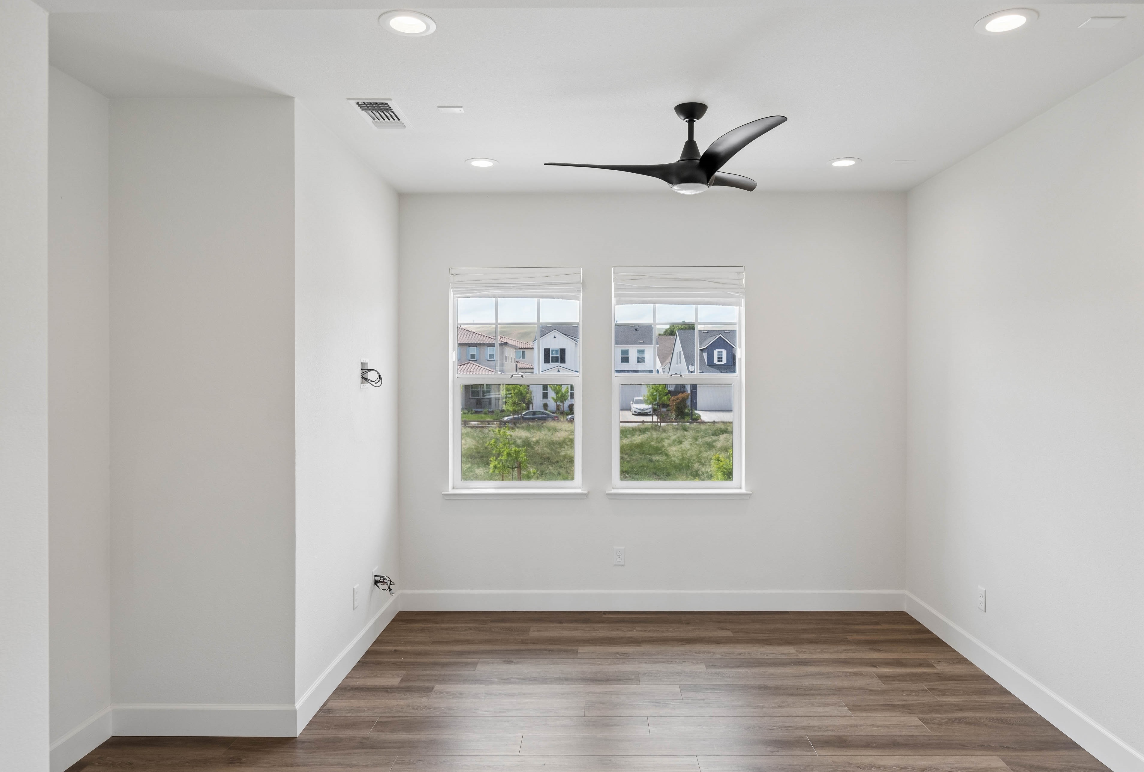  Elevated Living Meets Modern Comfort - 物件實景