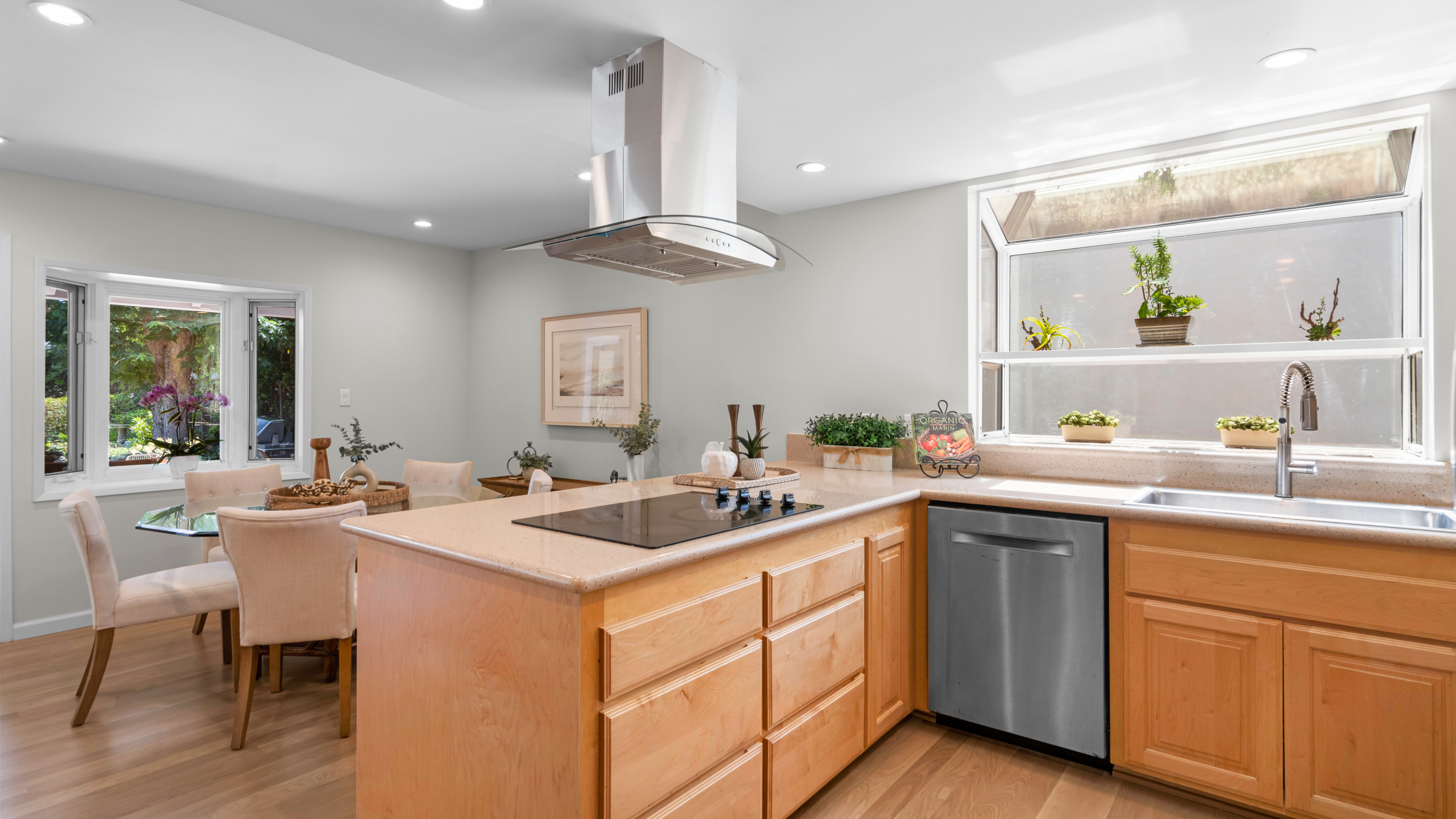  Effortless California Living with Space, Style and Views - 物件實景