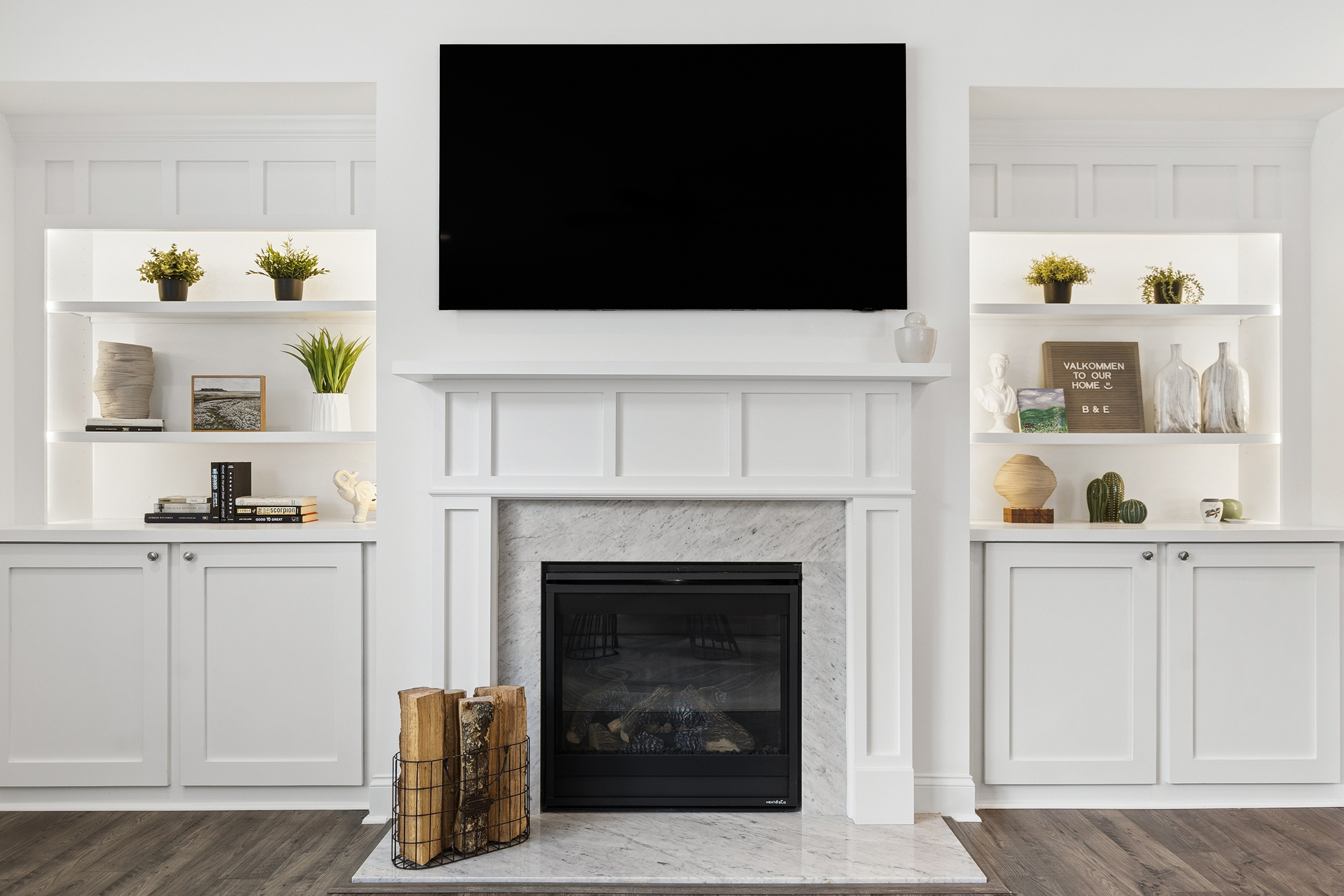  End-Unit, Craftsman Townhome with Custom Upgrades - 物件實景