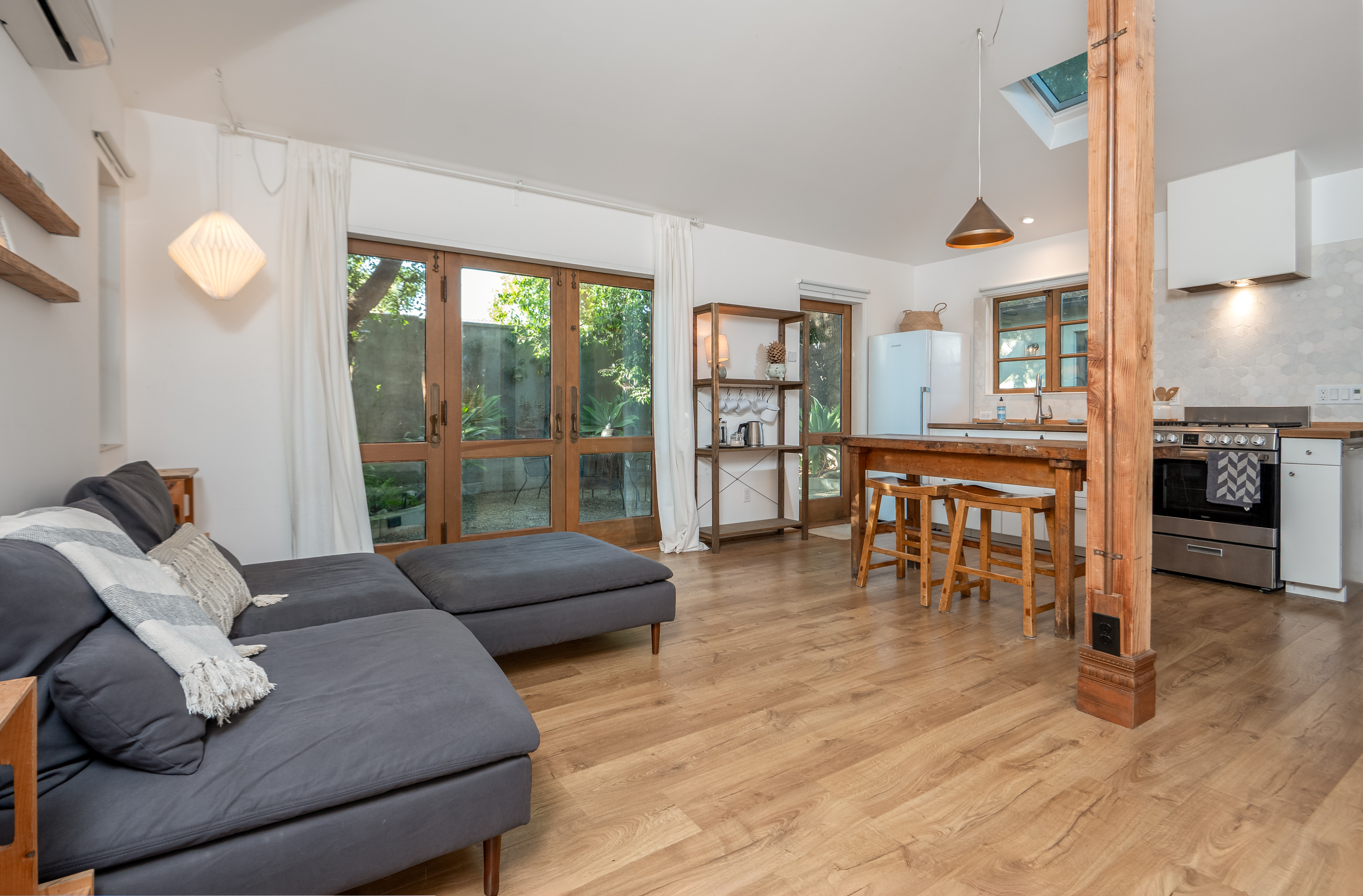 759-761 West 11th Street, Claremont, CA 91711 - 物件實景