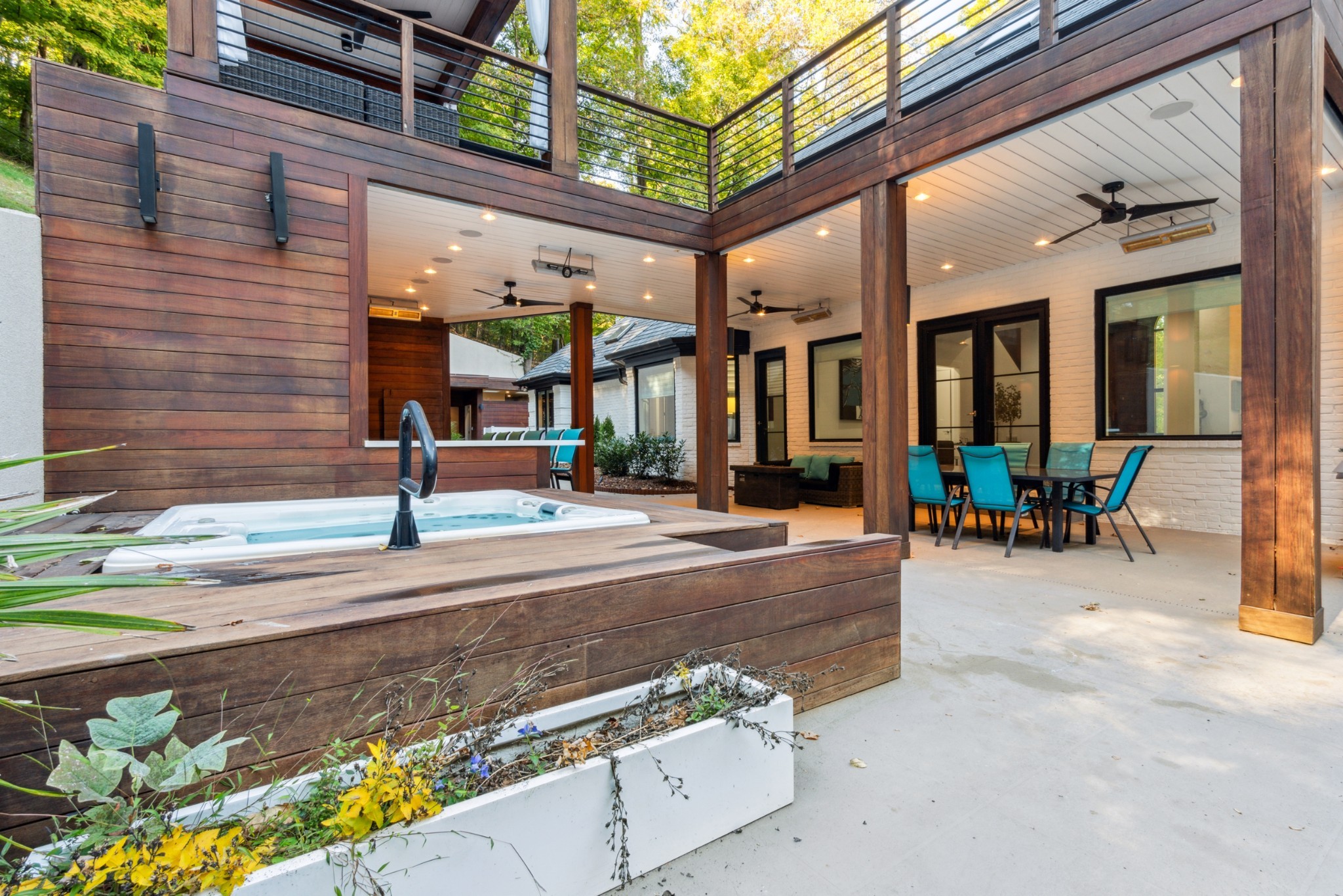 Nashville, Tennessee, 37215, United States, 5 Bedrooms Bedrooms, ,11 BathroomsBathrooms,Residential,For Sale,1997192