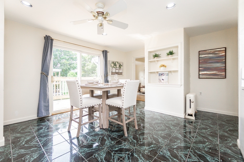 Wakefield, Massachusetts, 01880, United States, 4 Bedrooms Bedrooms, ,2 BathroomsBathrooms,Residential,For Sale,1976836