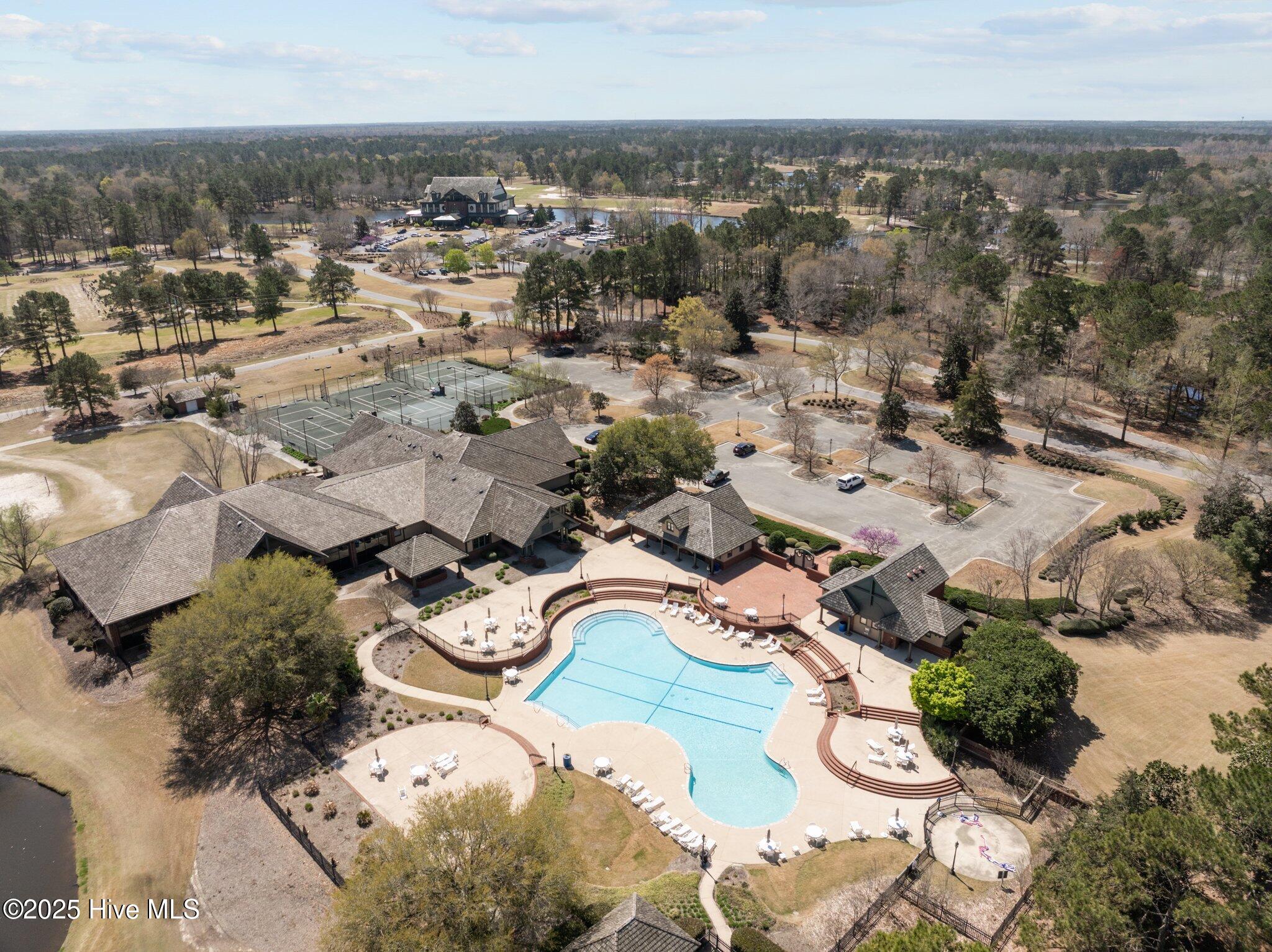 Wallace, North Carolina, 28466, United States, 4 Bedrooms Bedrooms, ,4 BathroomsBathrooms,Residential,For Sale,1930651