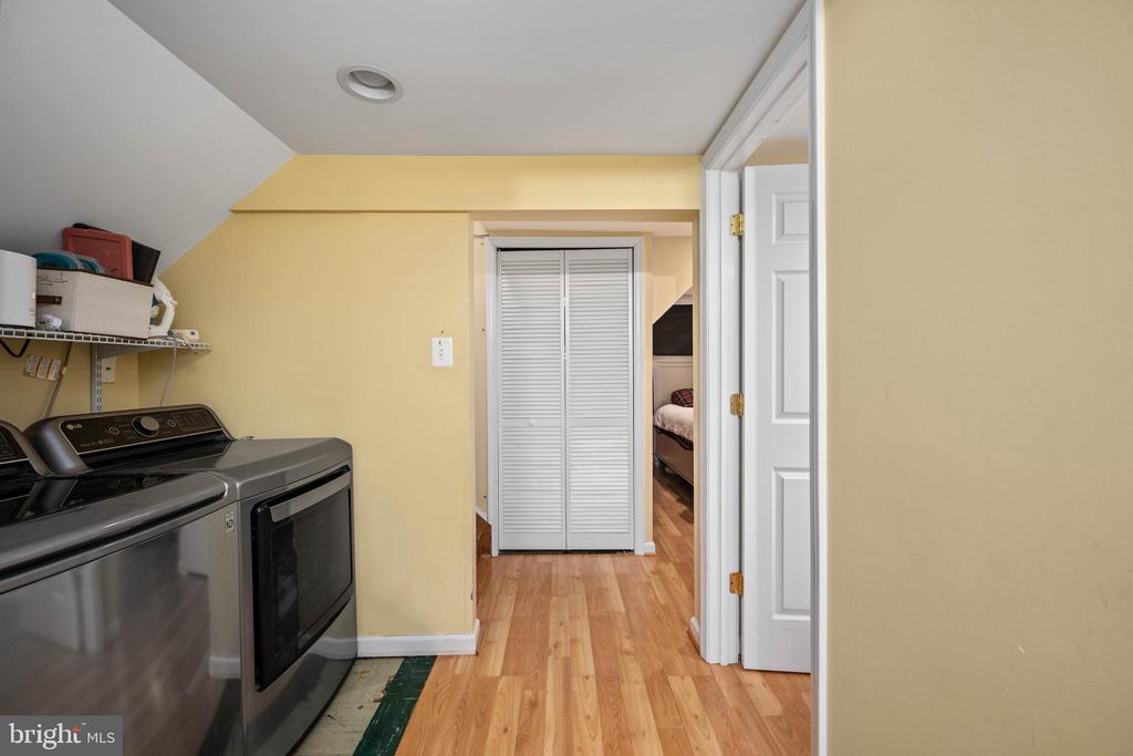Alexandria, Virginia, 22308, United States, 4 Bedrooms Bedrooms, ,3 BathroomsBathrooms,Residential,For Sale,1921222
