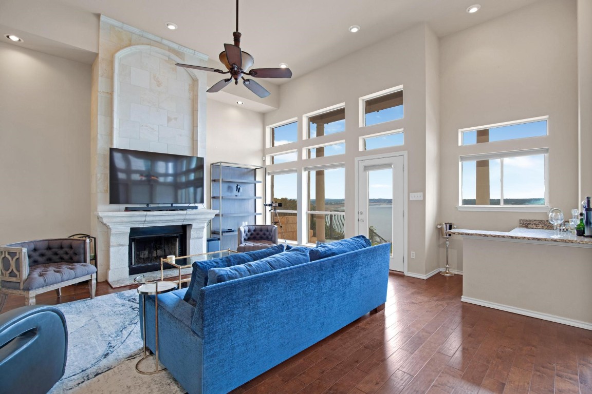 Austin, Texas, 78734, United States, 4 Bedrooms Bedrooms, ,4 BathroomsBathrooms,Residential,For Sale,1848540