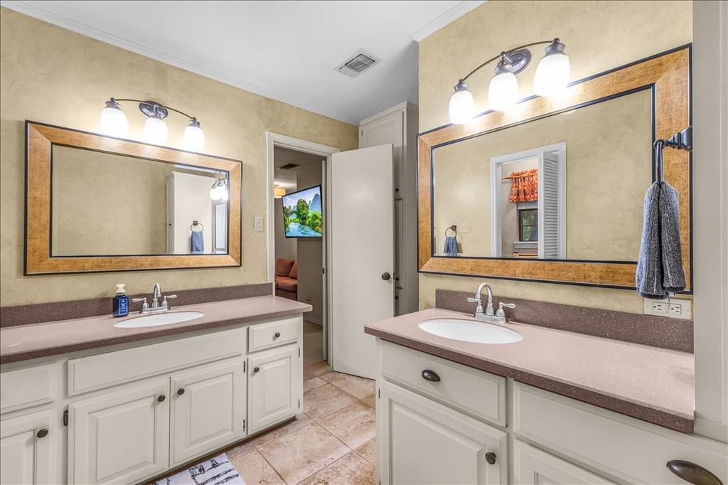 Willow Park, Texas, 76087, United States, 4 Bedrooms Bedrooms, ,3 BathroomsBathrooms,Residential,For Sale,2039838