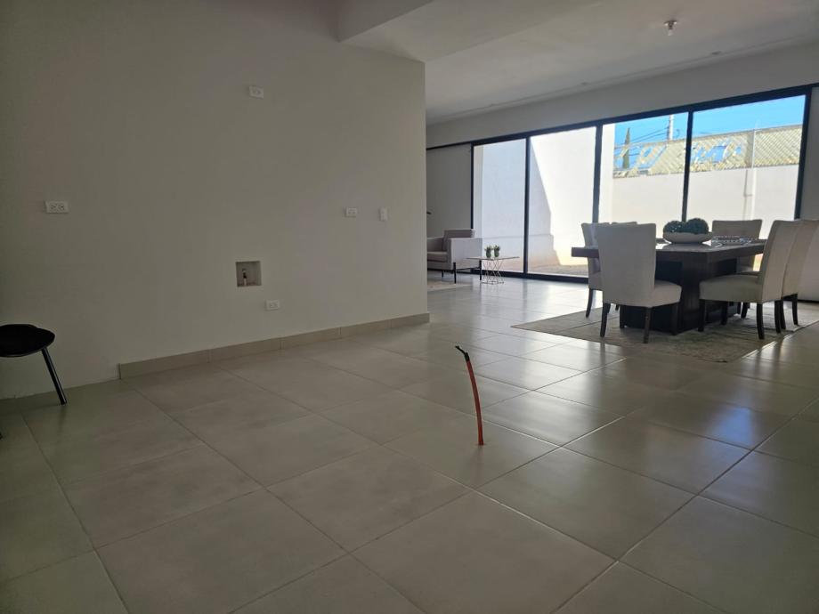 Torreón, Coahuila de Zaragoza, 27023, Mexico, 4 Bedrooms Bedrooms, ,4 BathroomsBathrooms,Residential,For Sale,2001959