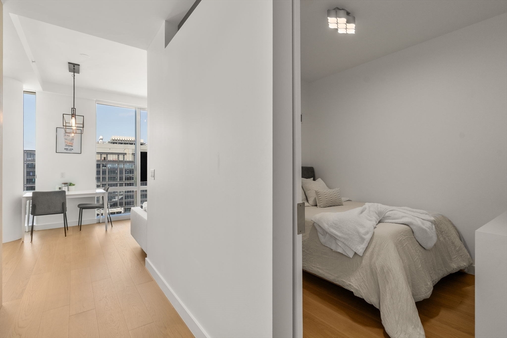 Boston, Massachusetts, 02215, United States, 1 Bedroom Bedrooms, ,1 BathroomBathrooms,Residential,For Sale,1938764