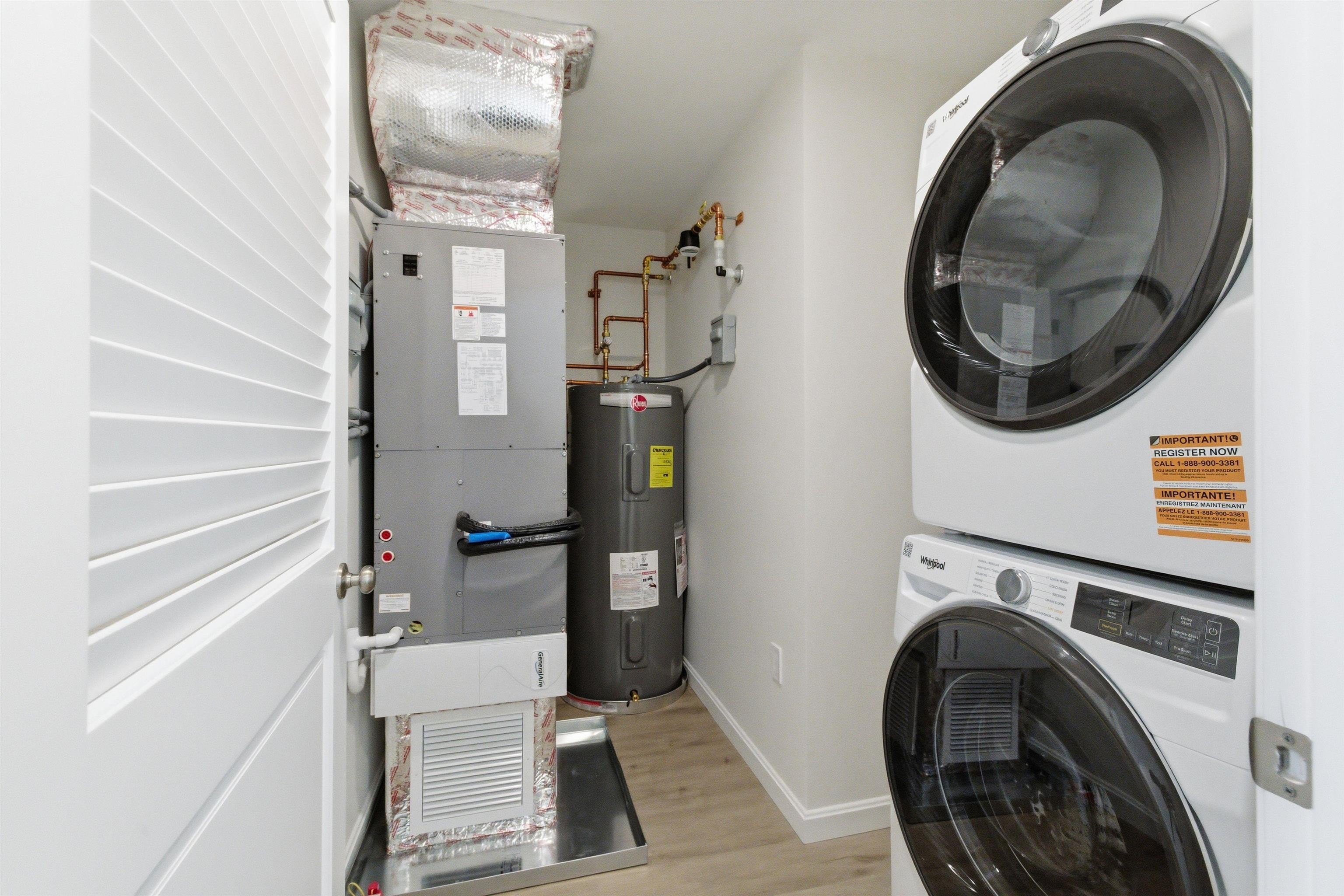 Lincoln, New Hampshire, 03251, United States, 3 Bedrooms Bedrooms, ,2 BathroomsBathrooms,Residential,For Sale,1980638