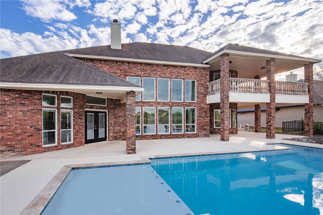 Corpus Christi, Texas, 78414, United States, 5 Bedrooms Bedrooms, ,5 BathroomsBathrooms,Residential,For Sale,1934691