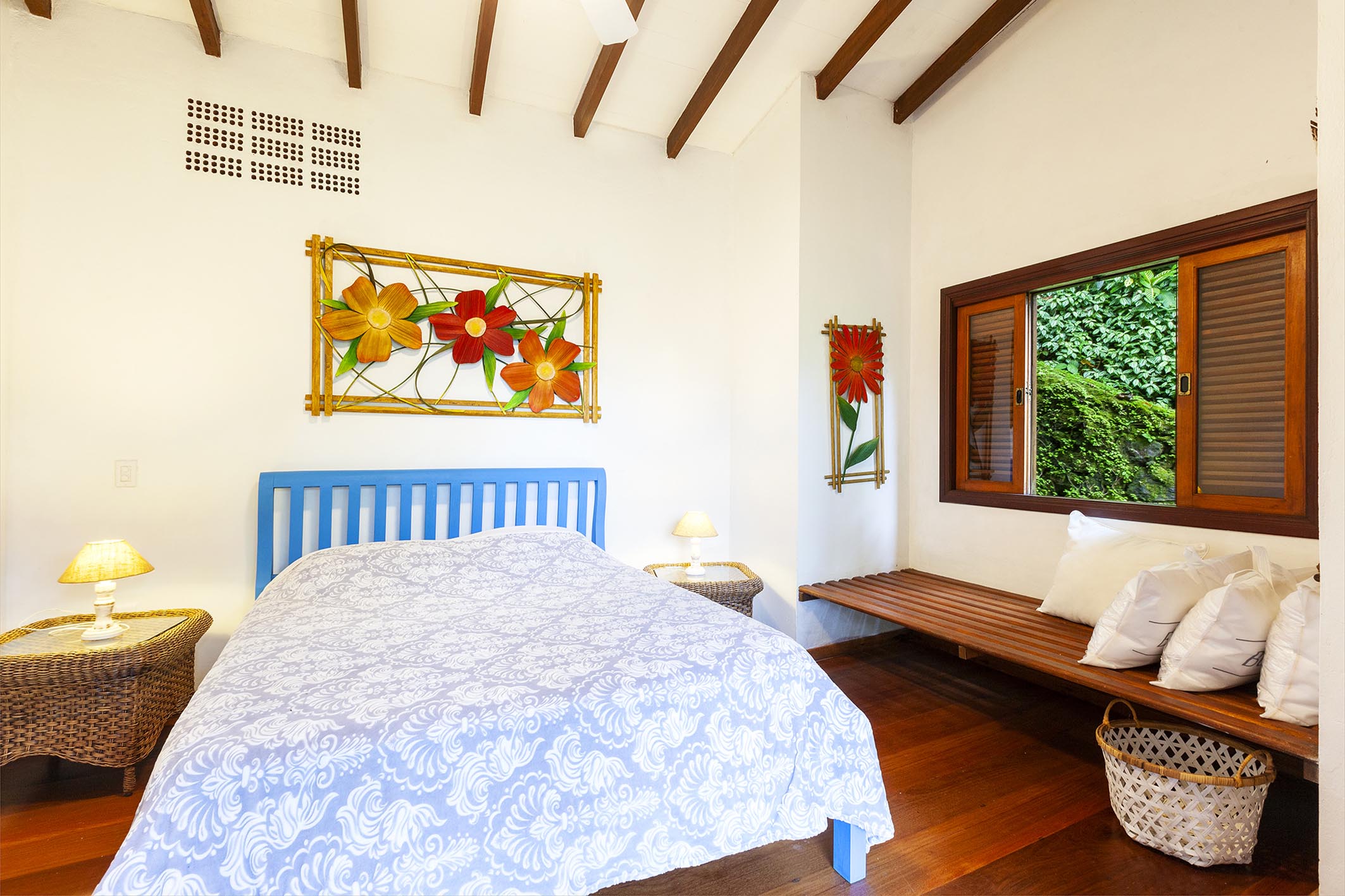  Architect-designed house surrounded by greenery in Maresias - 物件實景