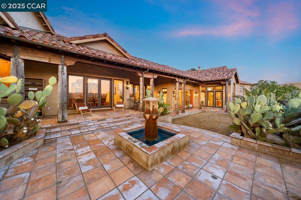 Danville, California, 94506, United States, 4 Bedrooms Bedrooms, ,4 BathroomsBathrooms,Residential,For Sale,1940508