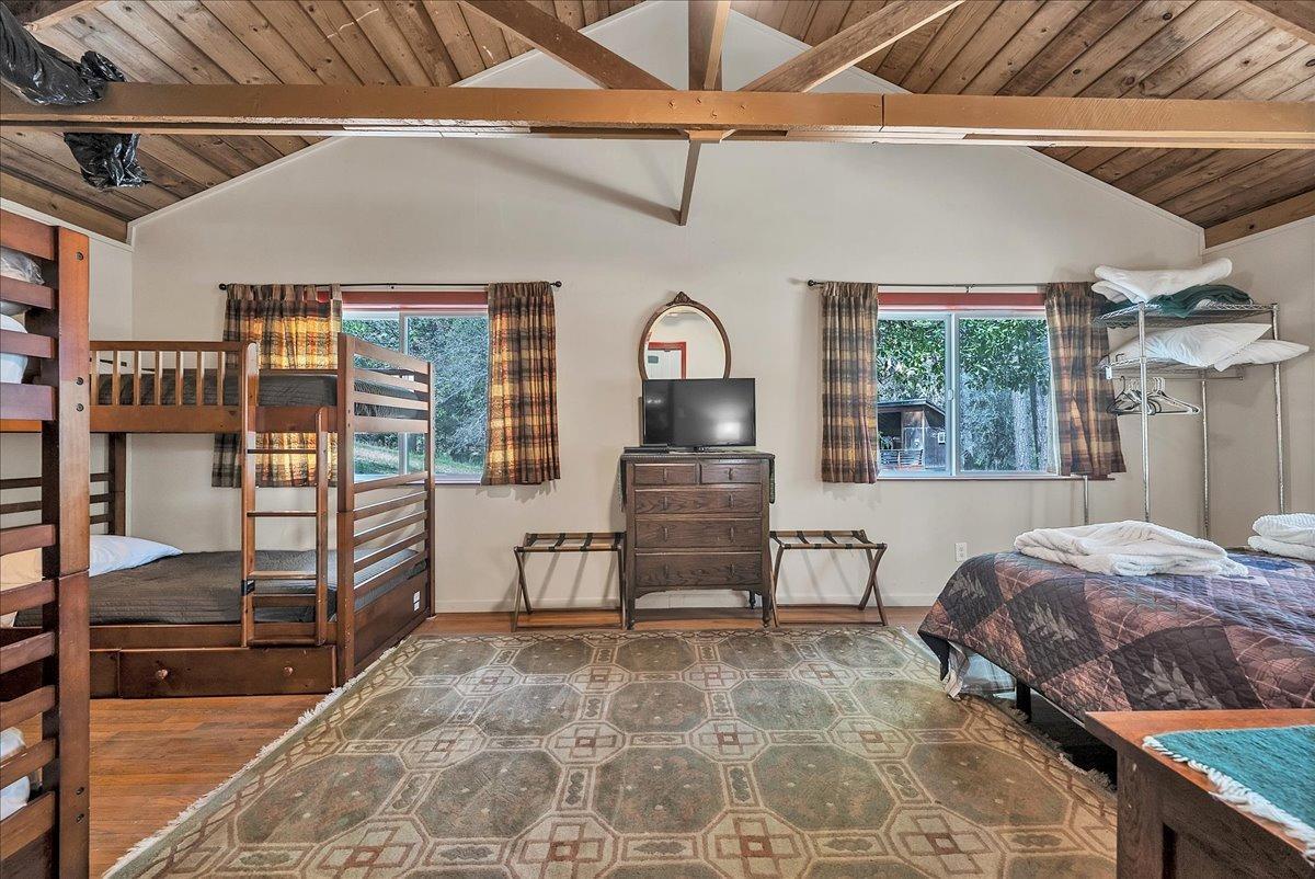 Nevada City, California, 95959, United States, 2 Bedrooms Bedrooms, ,3 BathroomsBathrooms,Residential,For Sale,1887439