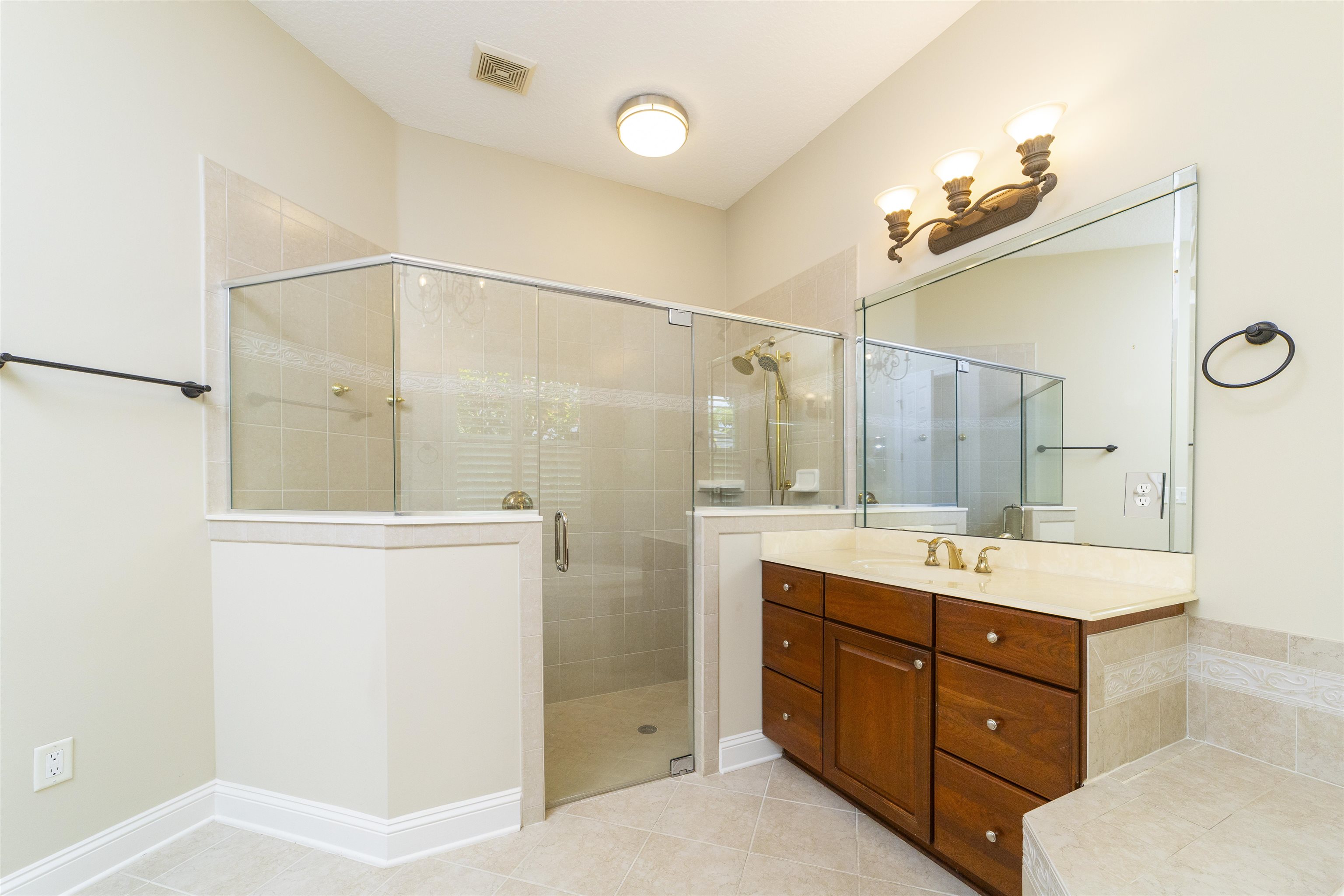St. Augustine, Florida, 32086, United States, 3 Bedrooms Bedrooms, ,3 BathroomsBathrooms,Residential,For Sale,1935538