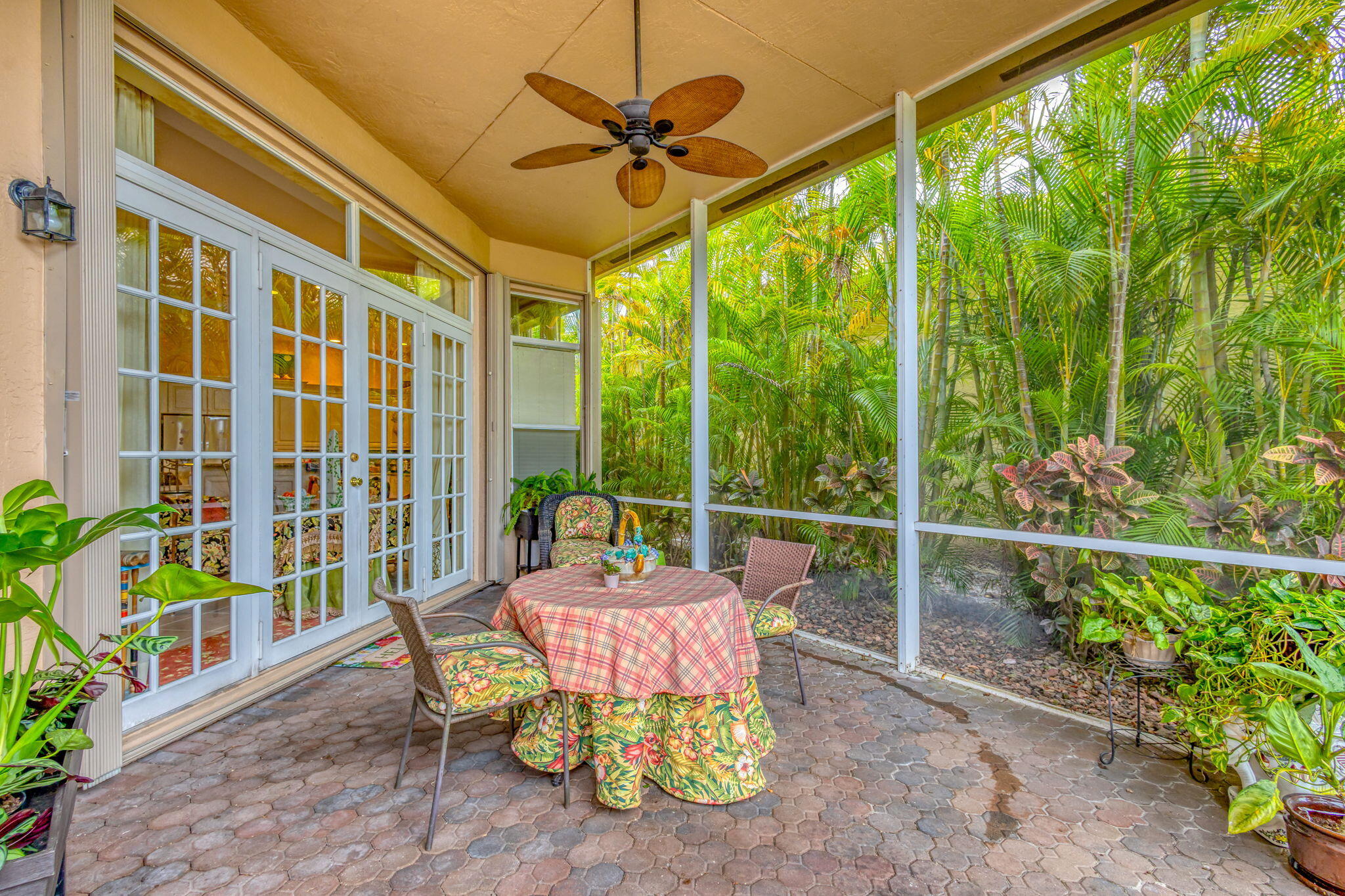 Wellington, Florida, 33411, United States, 2 Bedrooms Bedrooms, ,2 BathroomsBathrooms,Residential,For Sale,1807724