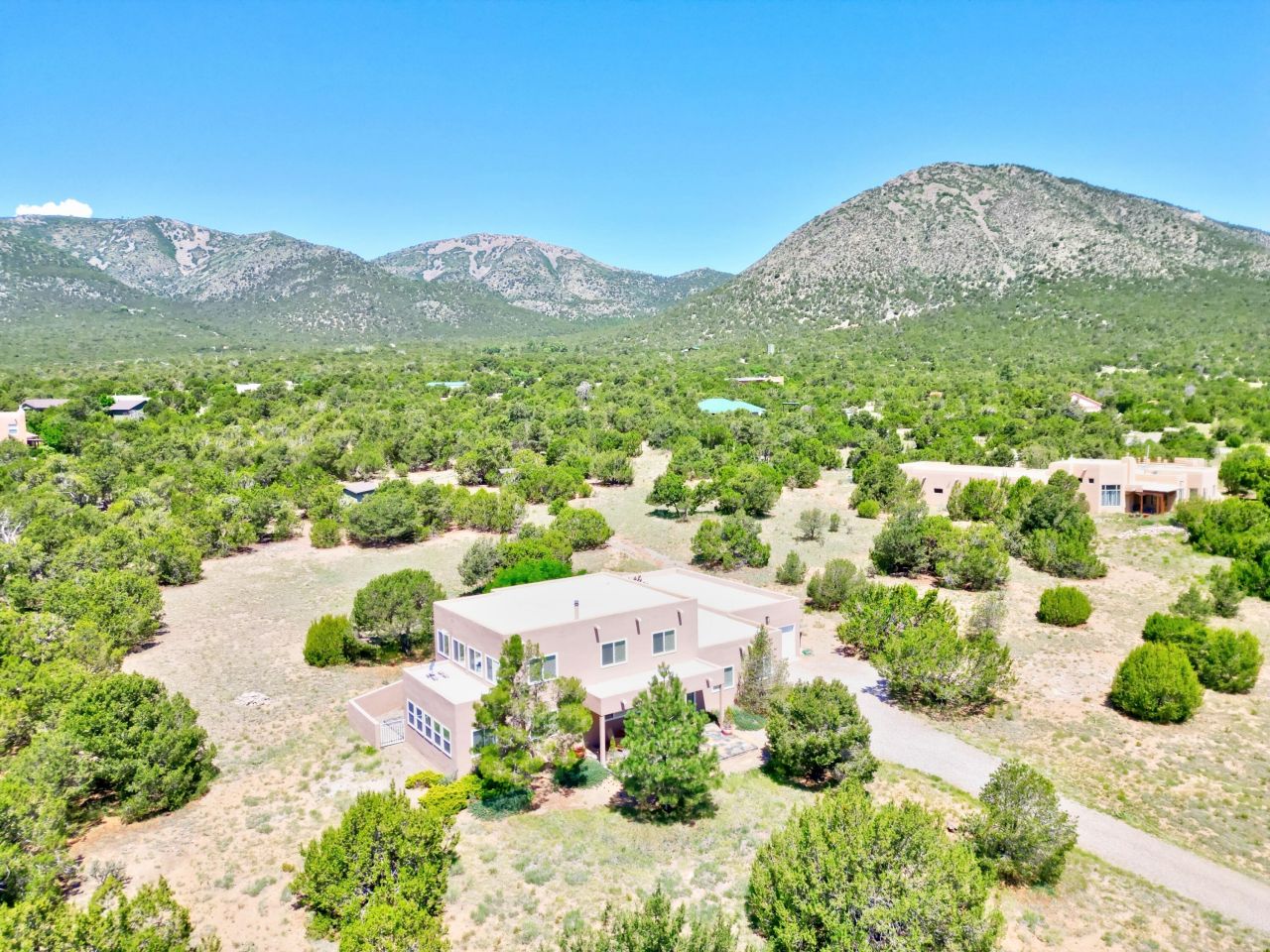 Edgewood, New Mexico, 87015, United States, 3 Bedrooms Bedrooms, ,2 BathroomsBathrooms,Residential,For Sale,1890562