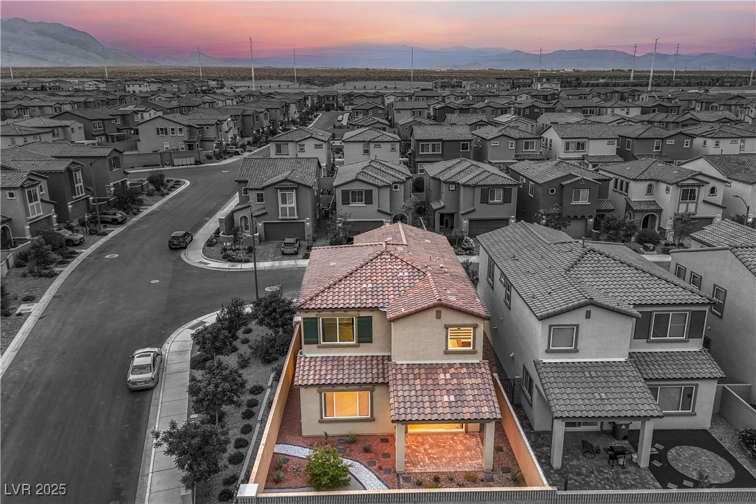 Las Vegas, Nevada, 89166, United States, 3 Bedrooms Bedrooms, ,3 BathroomsBathrooms,Residential,For Sale,1966892