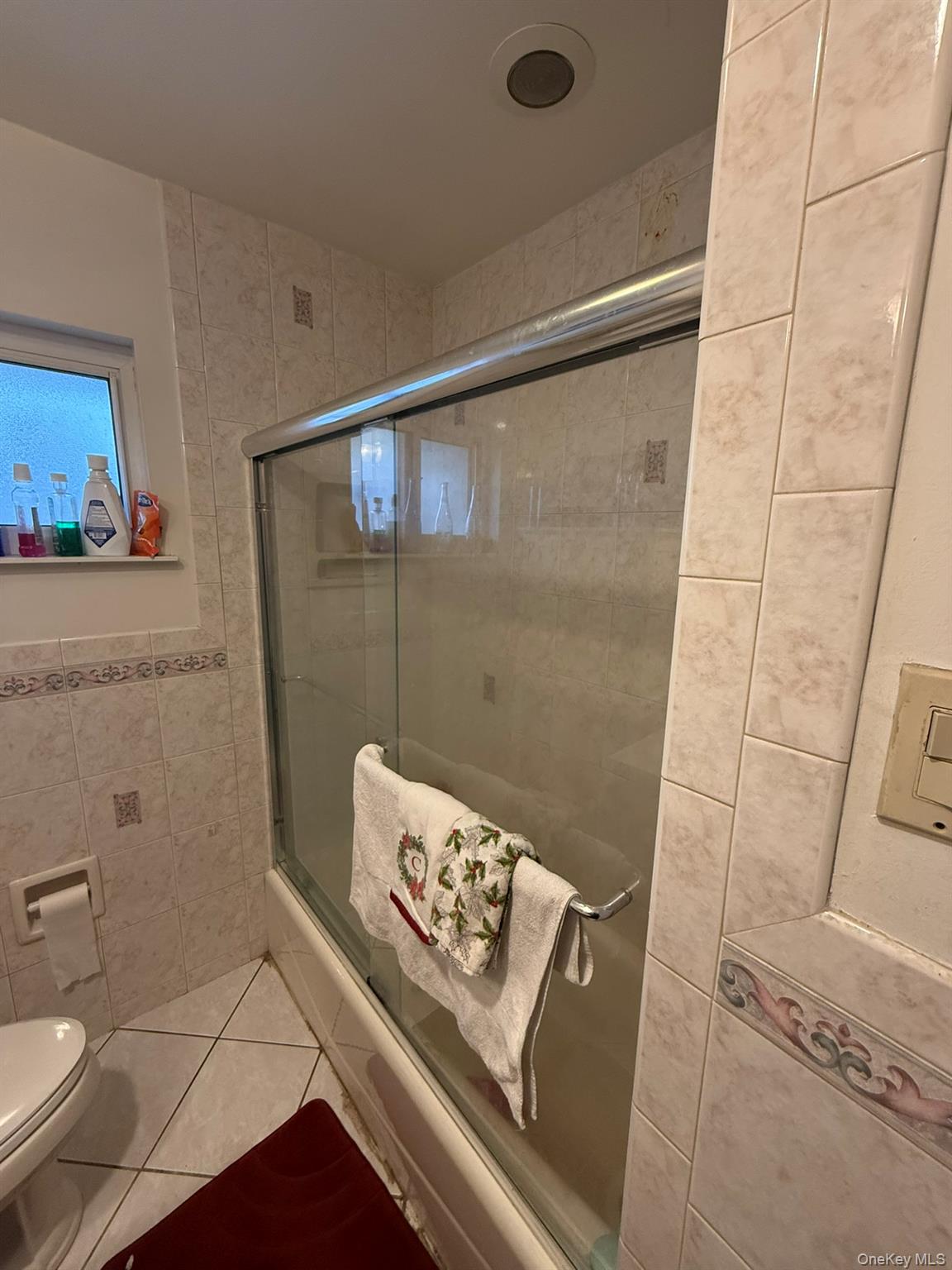 Levittown, New York, 11756, United States, 4 Bedrooms Bedrooms, ,2 BathroomsBathrooms,Residential,For Sale,2008585