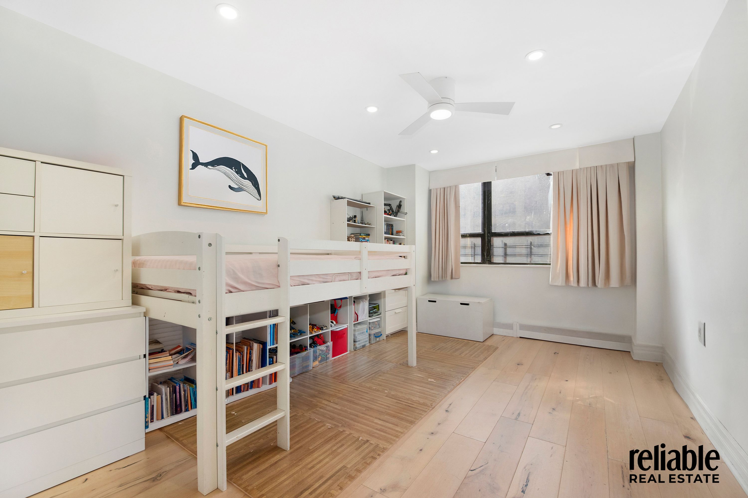 New York, New York, 10026, United States, 2 Bedrooms Bedrooms, ,1 BathroomBathrooms,Residential,For Sale,2003267