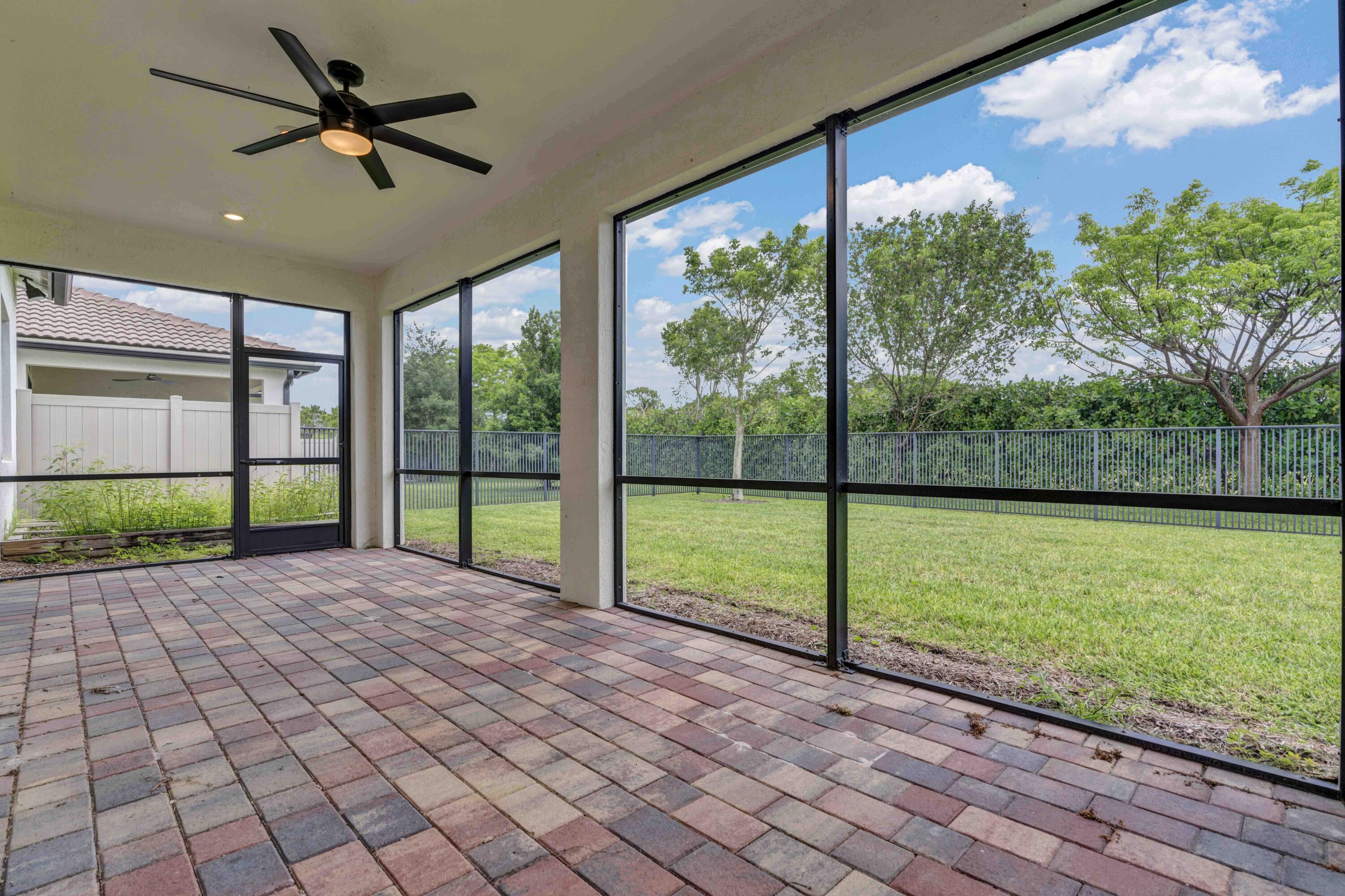 Lake Worth, Florida, 33467, United States, 5 Bedrooms Bedrooms, ,3 BathroomsBathrooms,Residential,For Sale,2048468