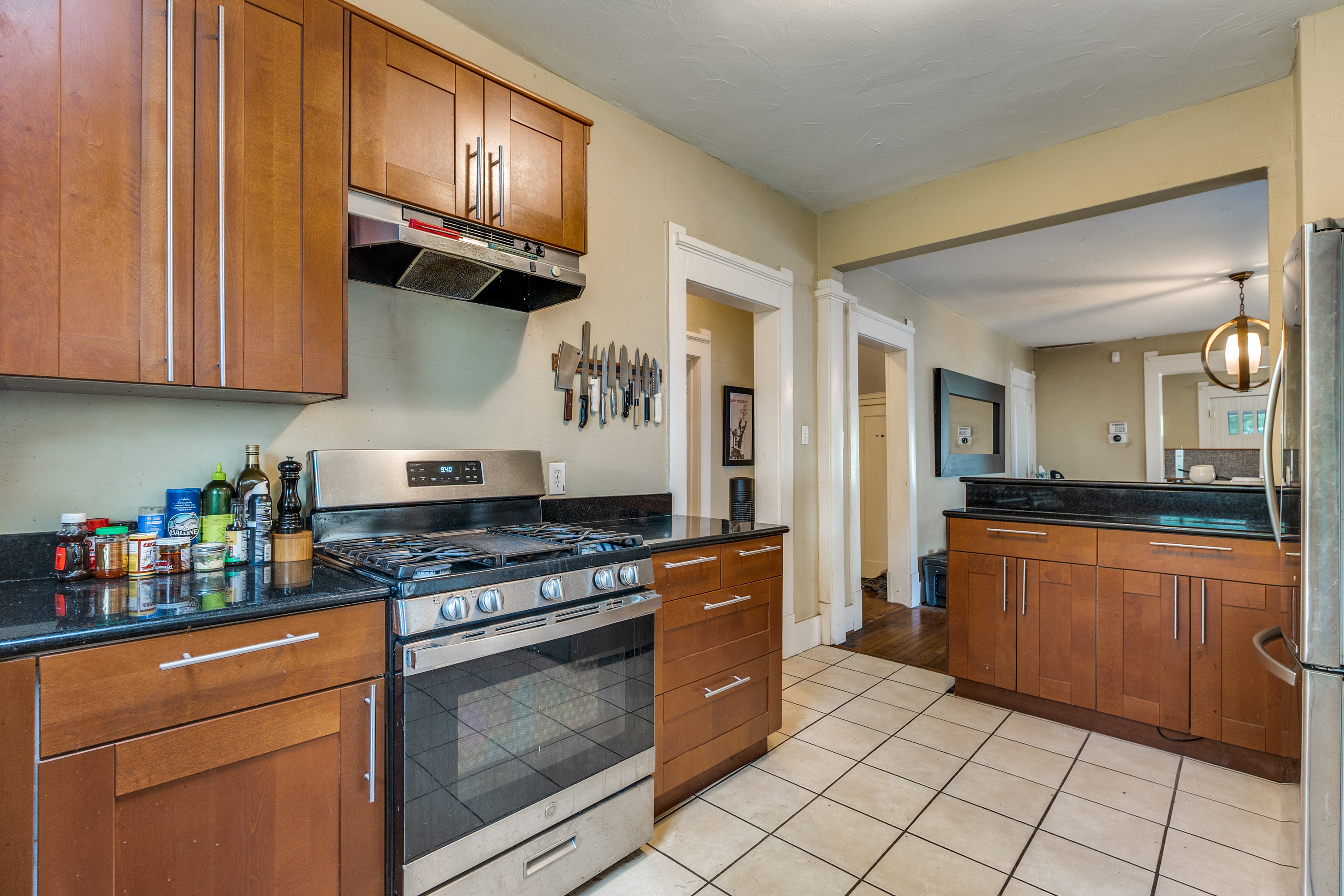  Value Opportunity in Winnetka Heights - 物件實景