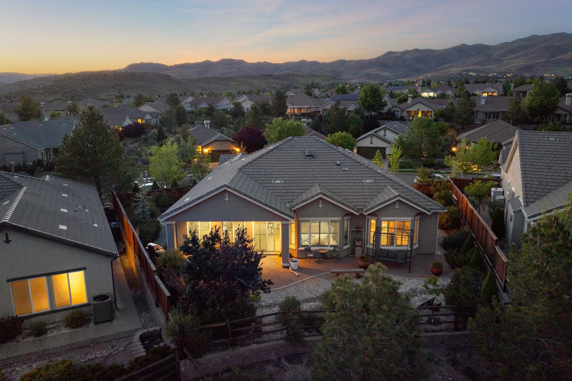  Sierra Canyon’s Largest Floor Plan with Sweeping Mountain & Sunset Views - 物件實景
