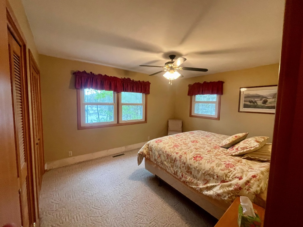 Tomahawk, Wisconsin, 54487, United States, 4 Bedrooms Bedrooms, ,2 BathroomsBathrooms,Residential,For Sale,1907326